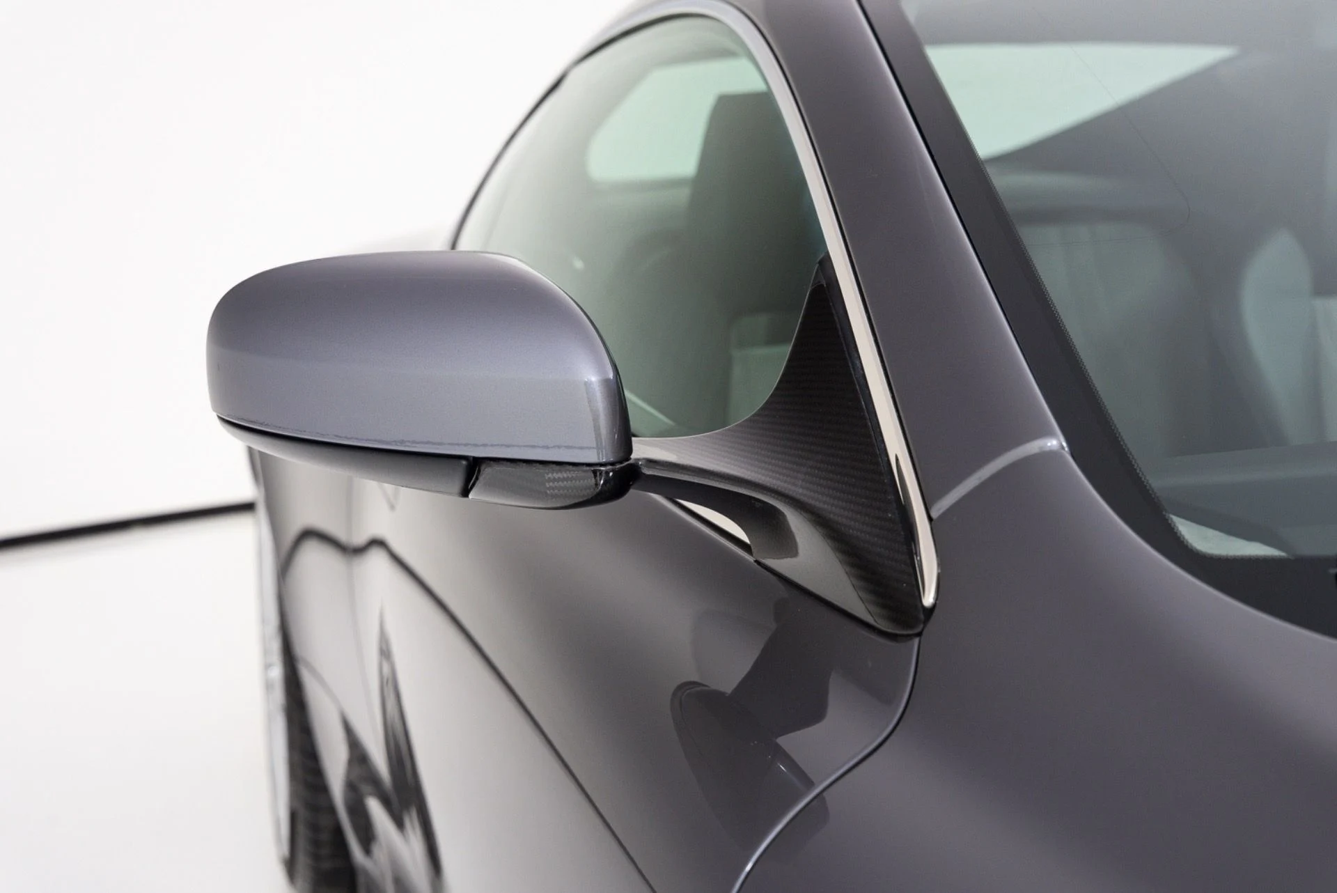 mph055_513745534_Used_2009_Aston_Martin_DBS_V12_Manual_1782515507_817aa599ae