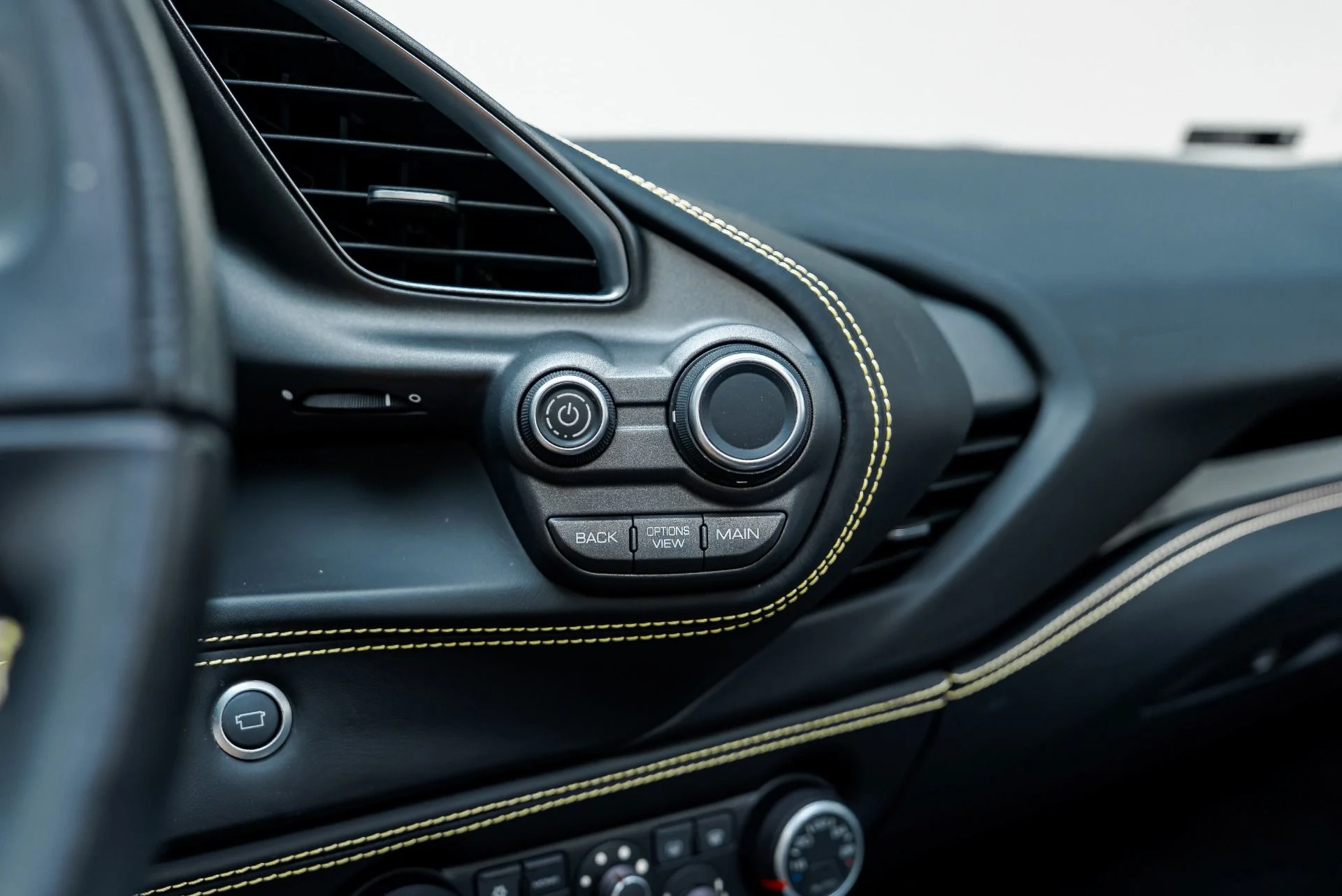 mph055_515727828_Used_2019_Ferrari_488_Spider_1791569585_0d17a17e6b