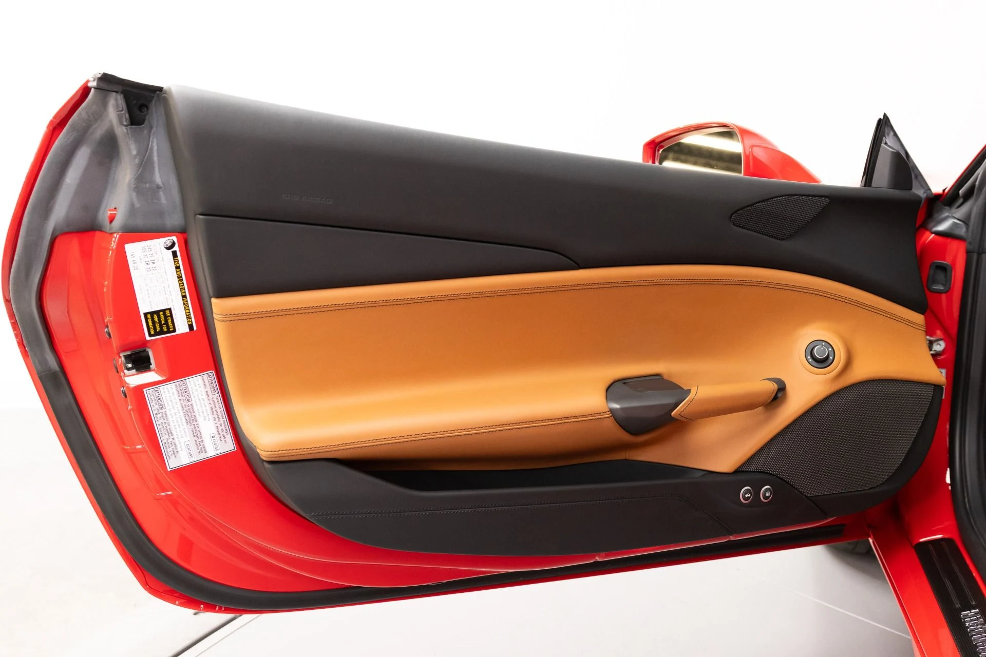 mph055_519405309_Used_2019_Ferrari_488_Spider_1787231120_24f62441b7