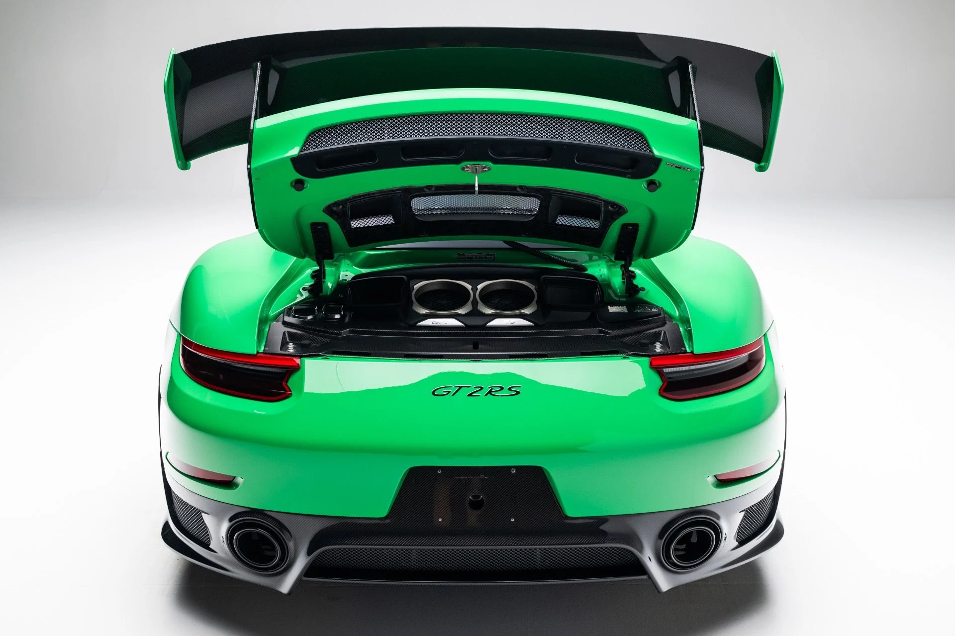 mph055_528205315_12045_p56_l_c4b0f03361