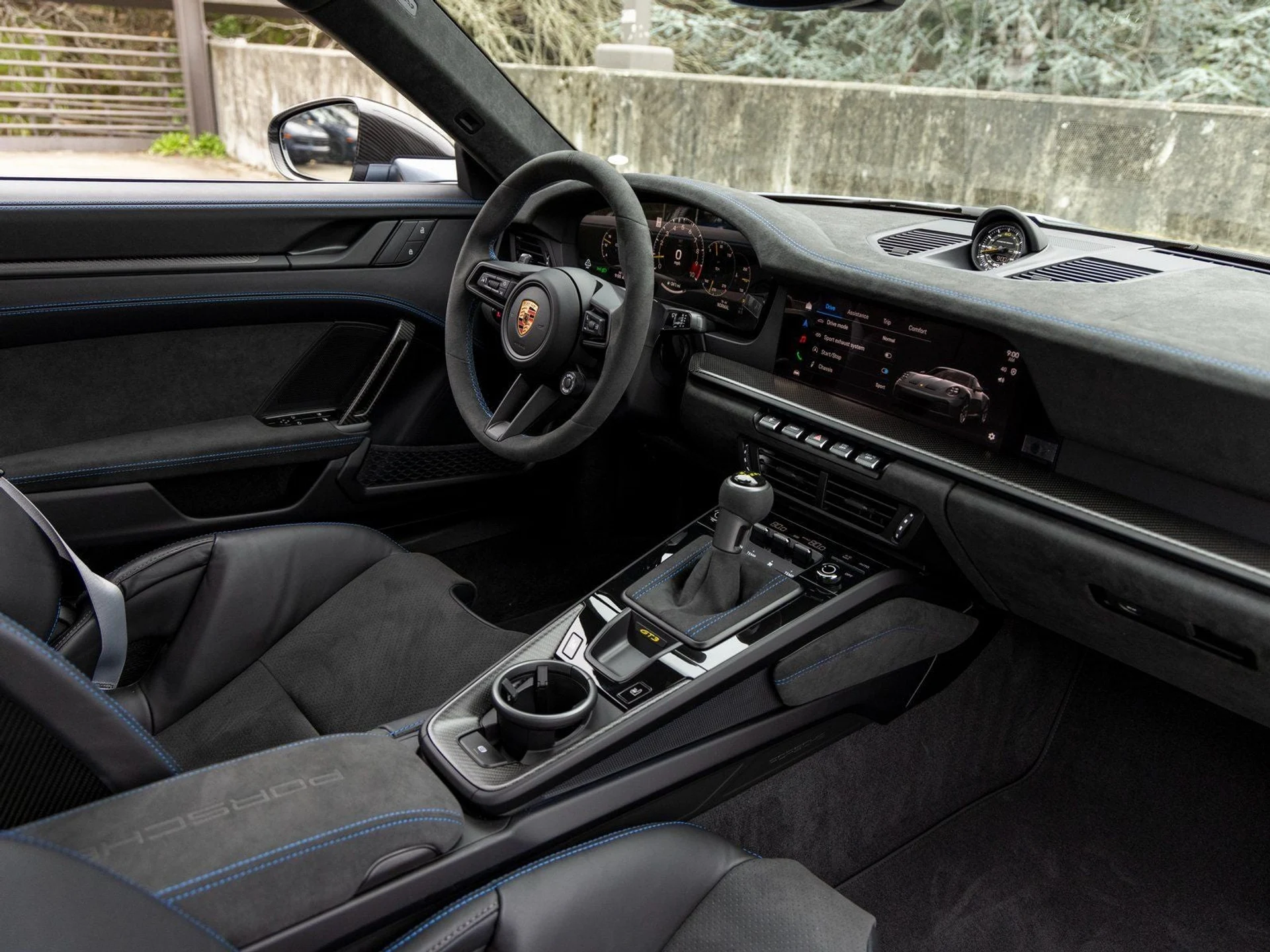 mph055_542658983_56_d74d750013