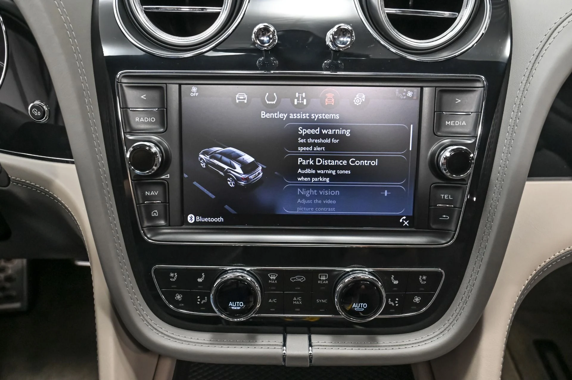 mph055_566101758_Used_2018_Bentley_Bentayga_Mulliner_1757711699_9c4cc60f85