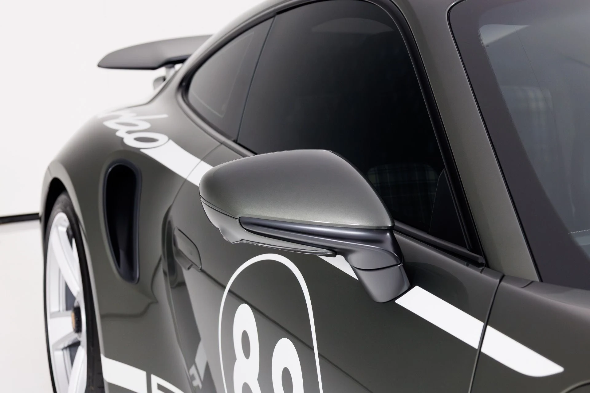 mph055_582115328_Used_2025_Porsche_911_Turbo_50_Years_1769710003_5ca5de9e4d