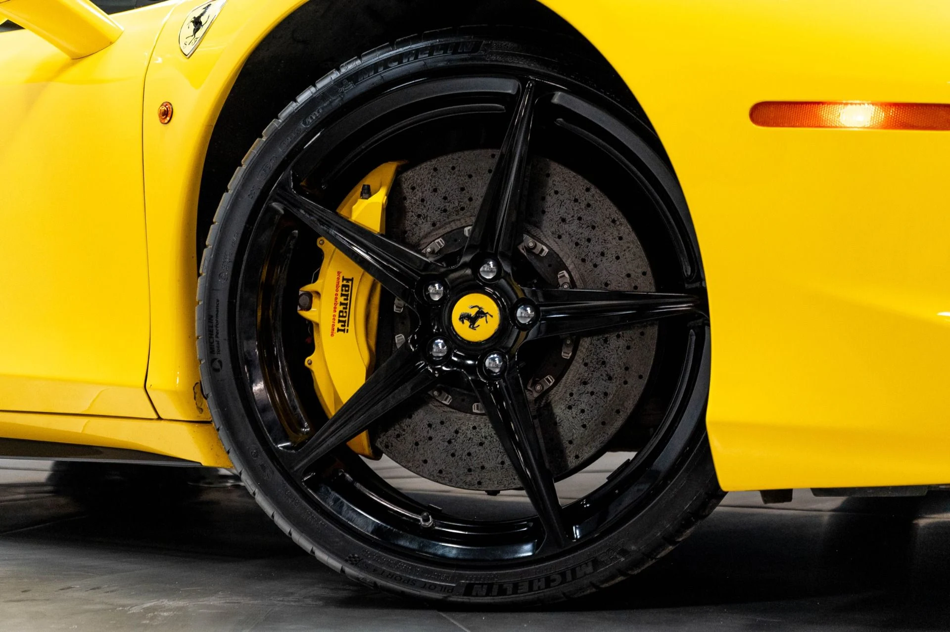 mph055_597497541_Used_2010_Ferrari_458_Italia_1783118386_a70cd23b75