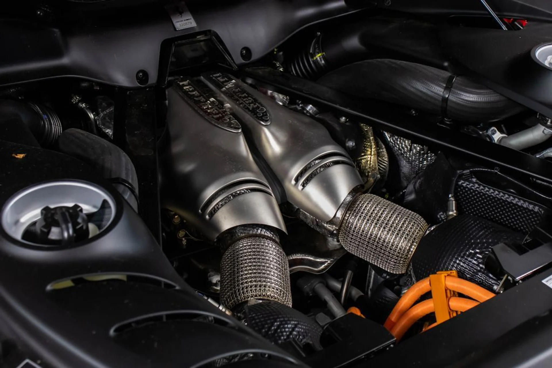 mph055_624059388_ec80ccdcfe6a55003e36c21d1461101ax_c8ba45aa9d