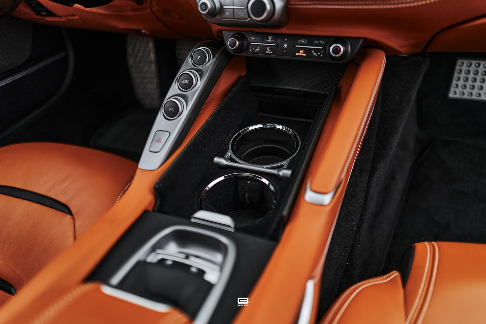 mph055_627427060_69e2a49b59e78f0b292764f8_L1220588_72eace40df