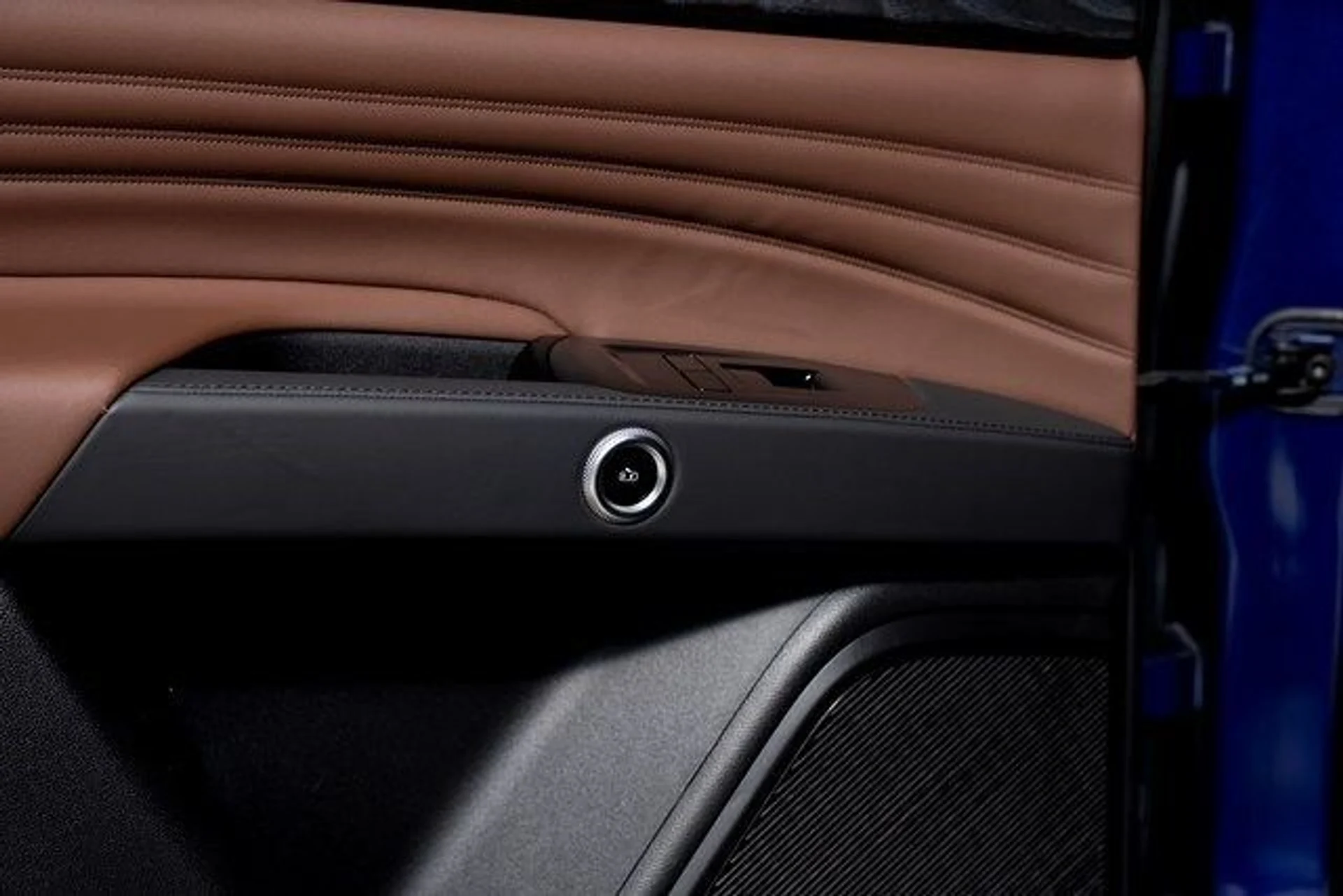 mph055_652034127_502c24d1935353771e31d0989647f9aex_ade63bd677