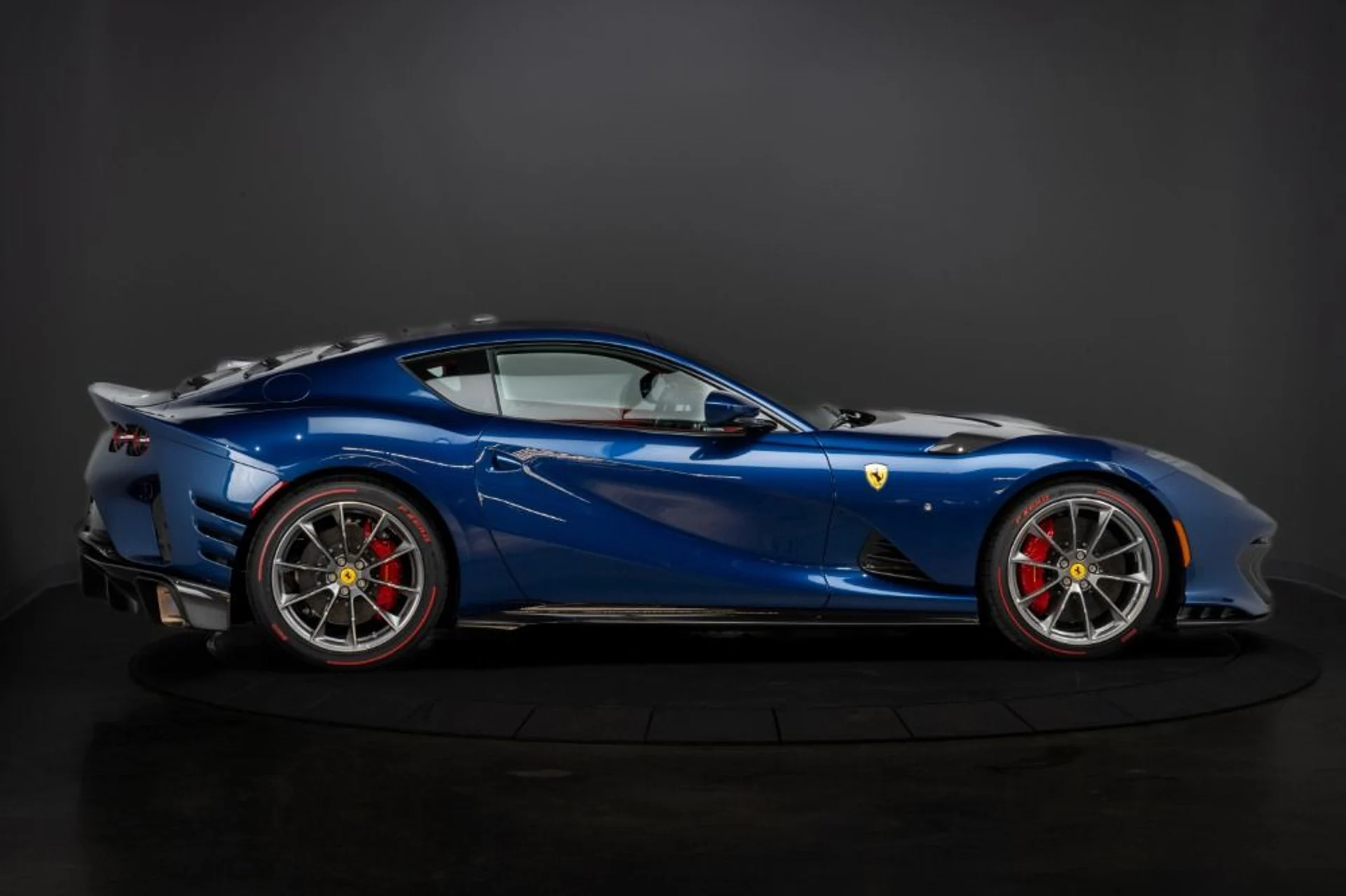 mph055_663209273_Used_2022_Ferrari_812_Competizione_ff1478651d