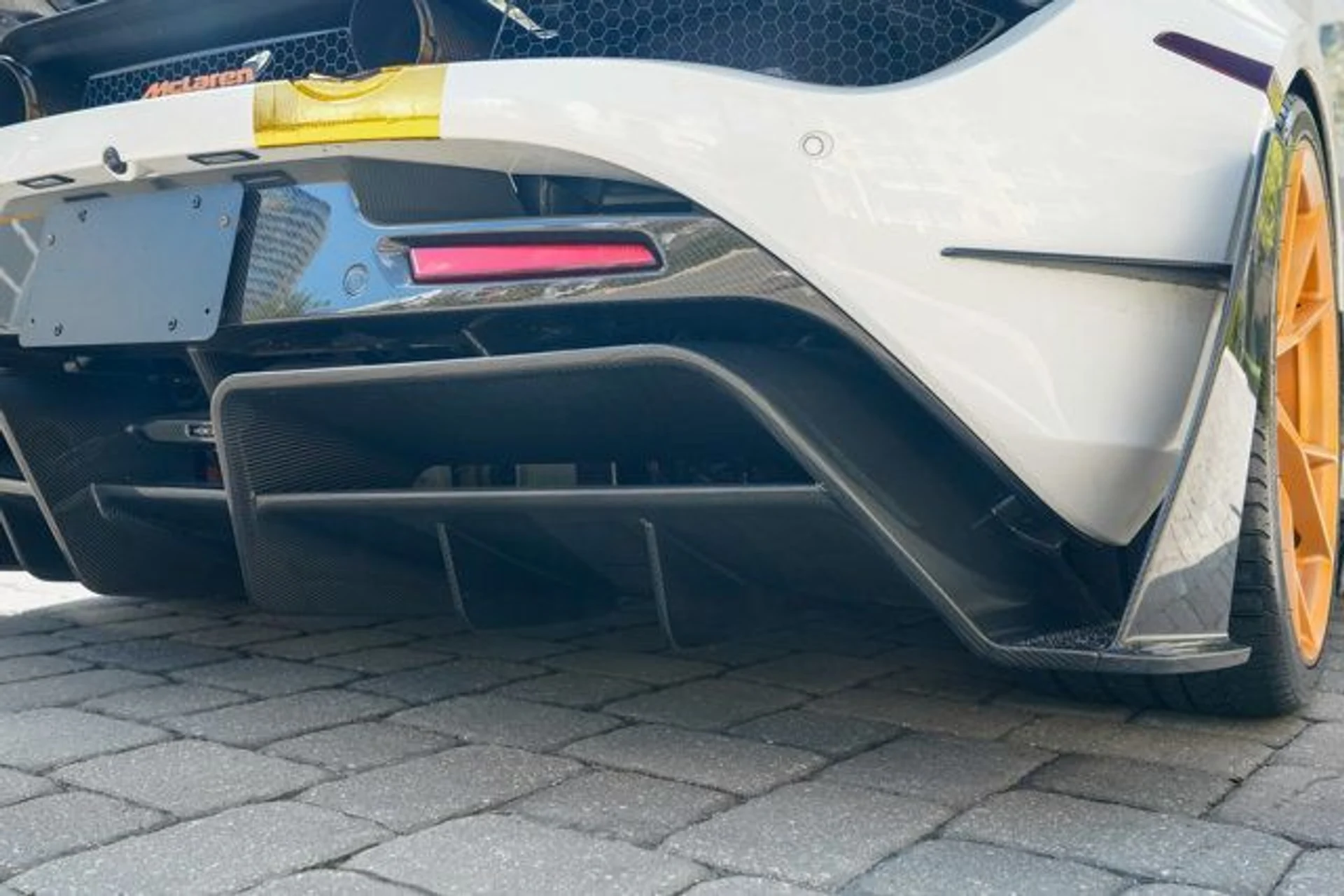 mph055_674845491_22992824_56_640_0541c5f2dd