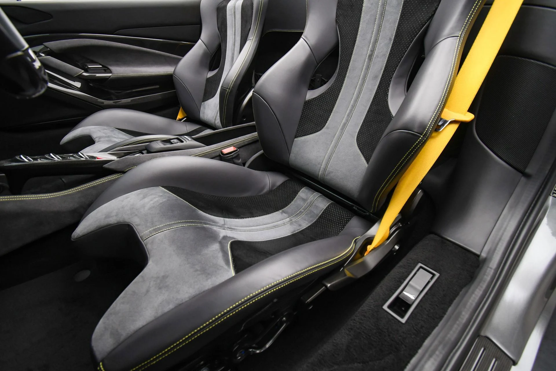 mph055_704585790_10f42c5a343e437792d94b9194829db8_5d84848886