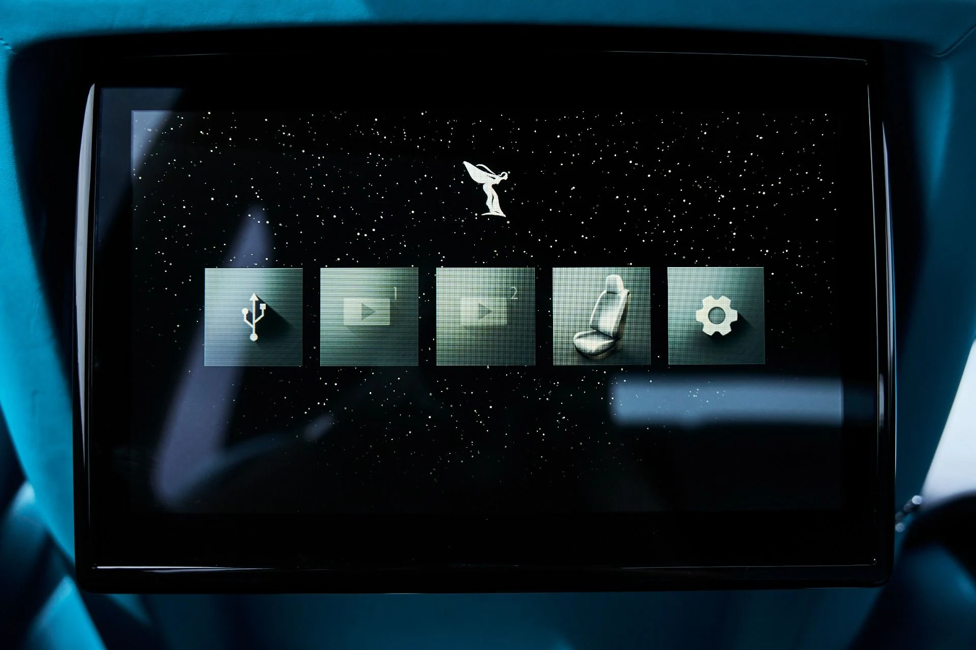 mph055_714925977_Used_2025_Rolls_Royce_Cullinan_Black_Badge_1774912548_f73833d201