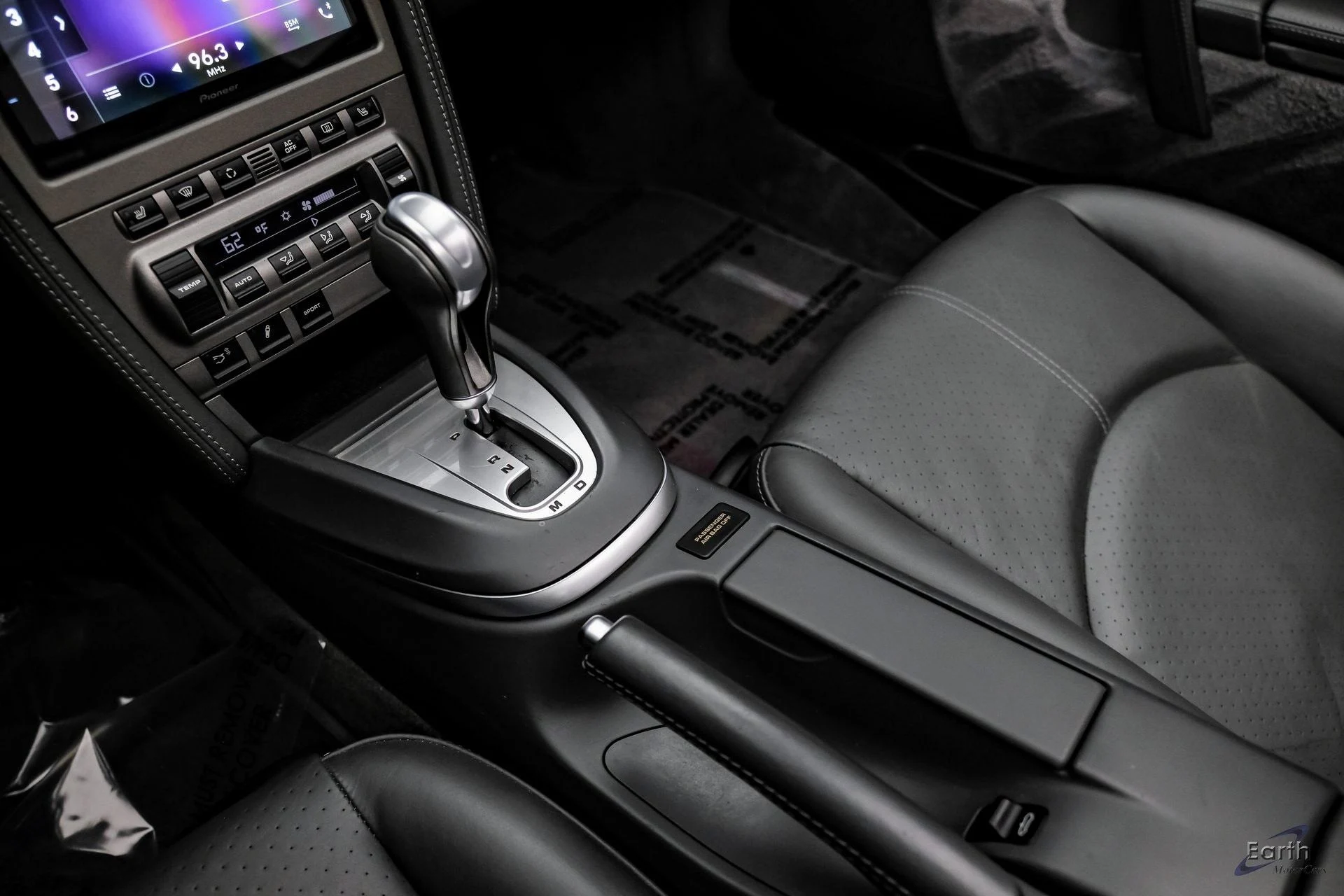 mph055_747277472_b64e91afc3c5a5b9bb63b256c69a6430x_59b8ae4622