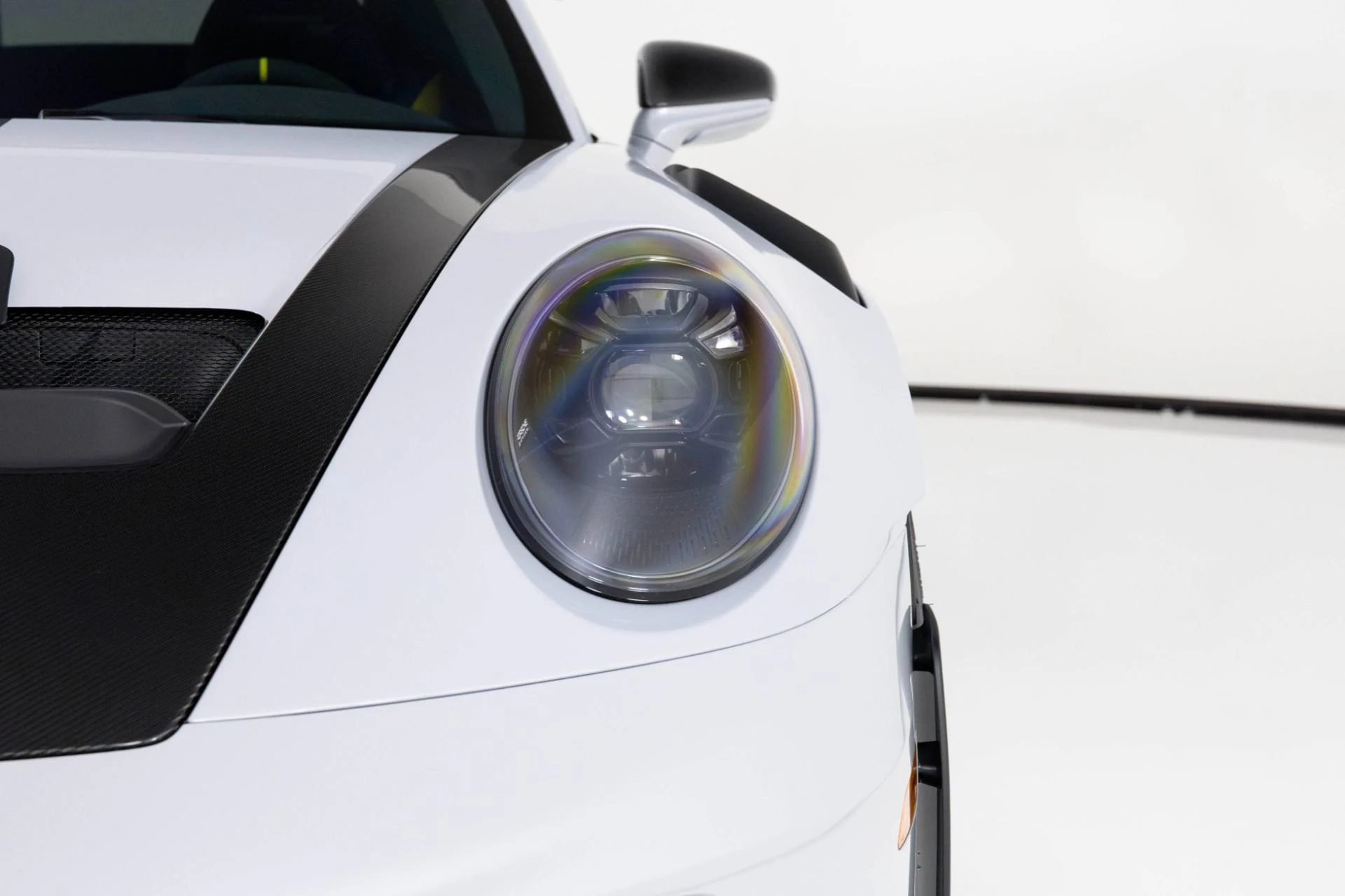 mph055_752692416_Used_2025_Porsche_911_GT_3_RS_1779147252_0154135b0b