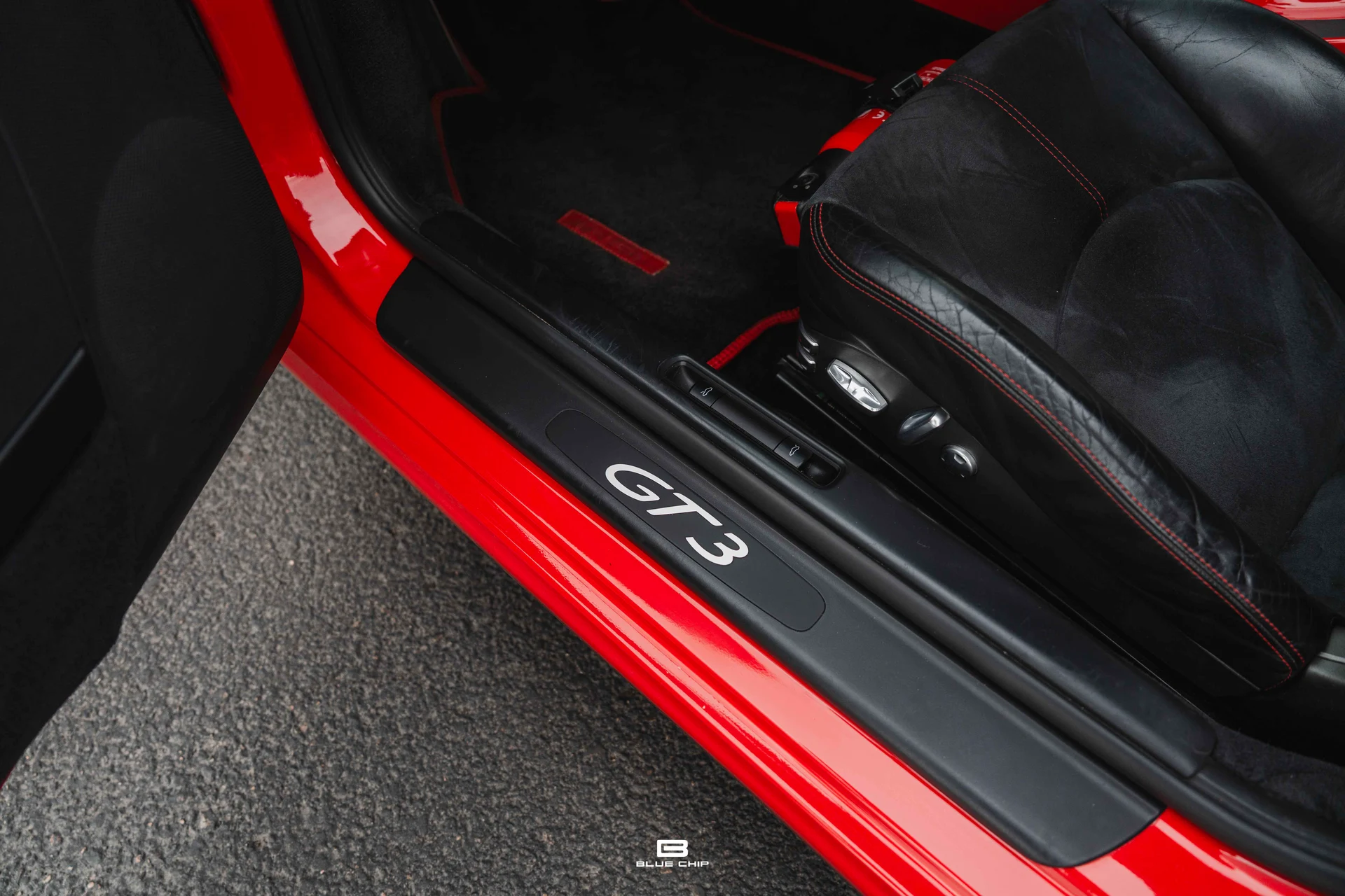 mph055_766437937_6998bc6166c128429746b4cc_A7403867_7b5b7d5235