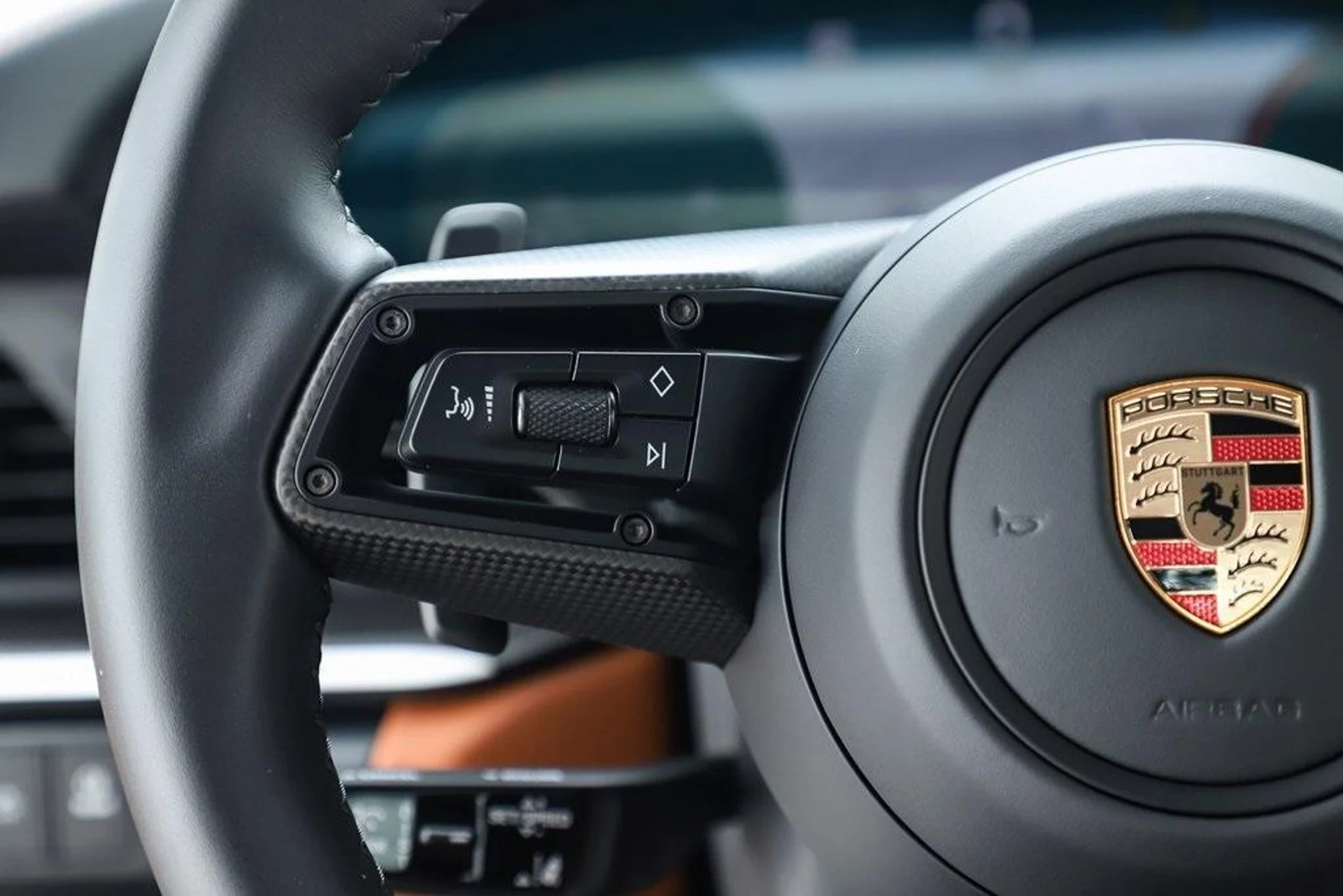 mph055_797318899_w_Uly_mj9_UJR_6oc_AS_03l_Hi_EM_8z_SY_1466910cee