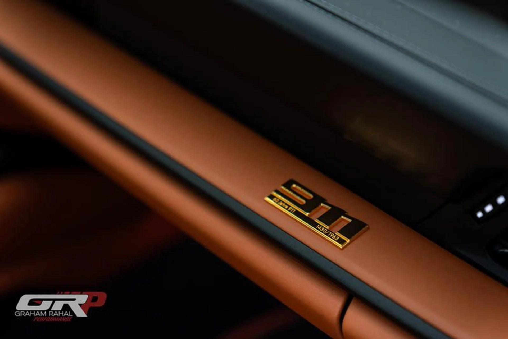 mph055_845882337_E554_B09_F_1_E24_4_BD_4_8_D76_E11_FA_333_E118_8ad3c83749