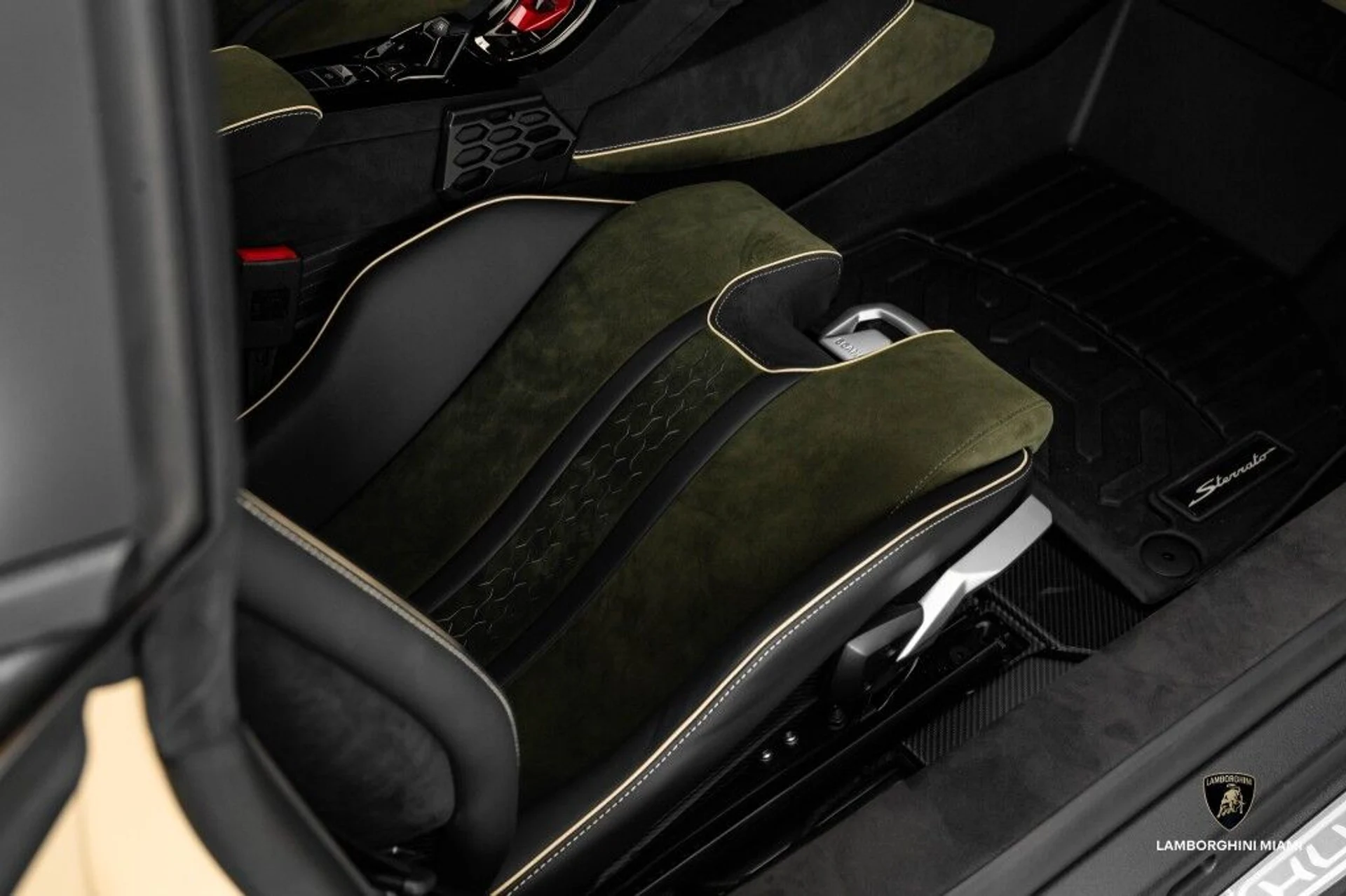 mph055_85353801_d58f671db8da234c9051abd2df5aaf18_21c8dc44b0