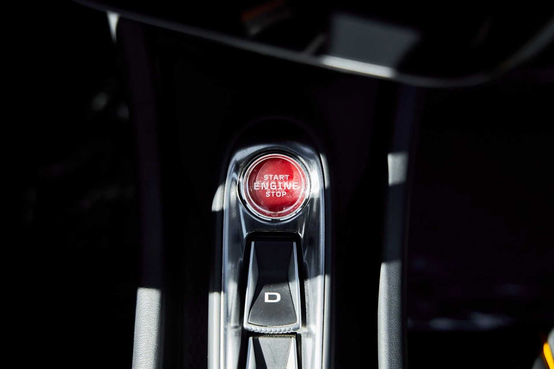 mph055_86169186_Used_2023_Mc_Laren_Artura_1770256511_a44461a9a6