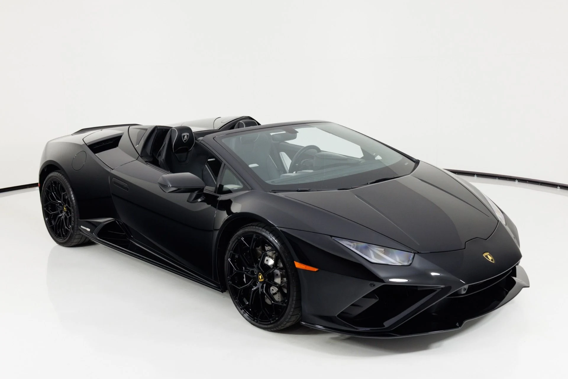 mph055_869705585_Used_2021_Lamborghini_Huracan_EVO_1784066654_52349f137a