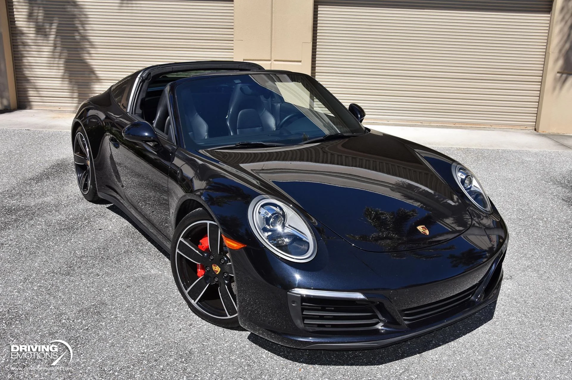 mph055_881355765_868_p56_l_c2baa34b30