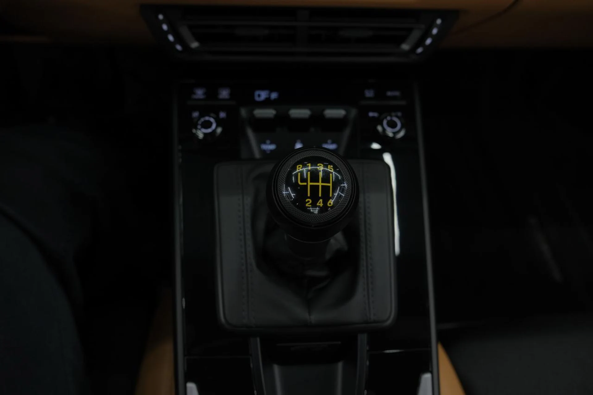 mph055_897419553_32f5e150b6bef369ff5bccffc5152e08_1b2013911a