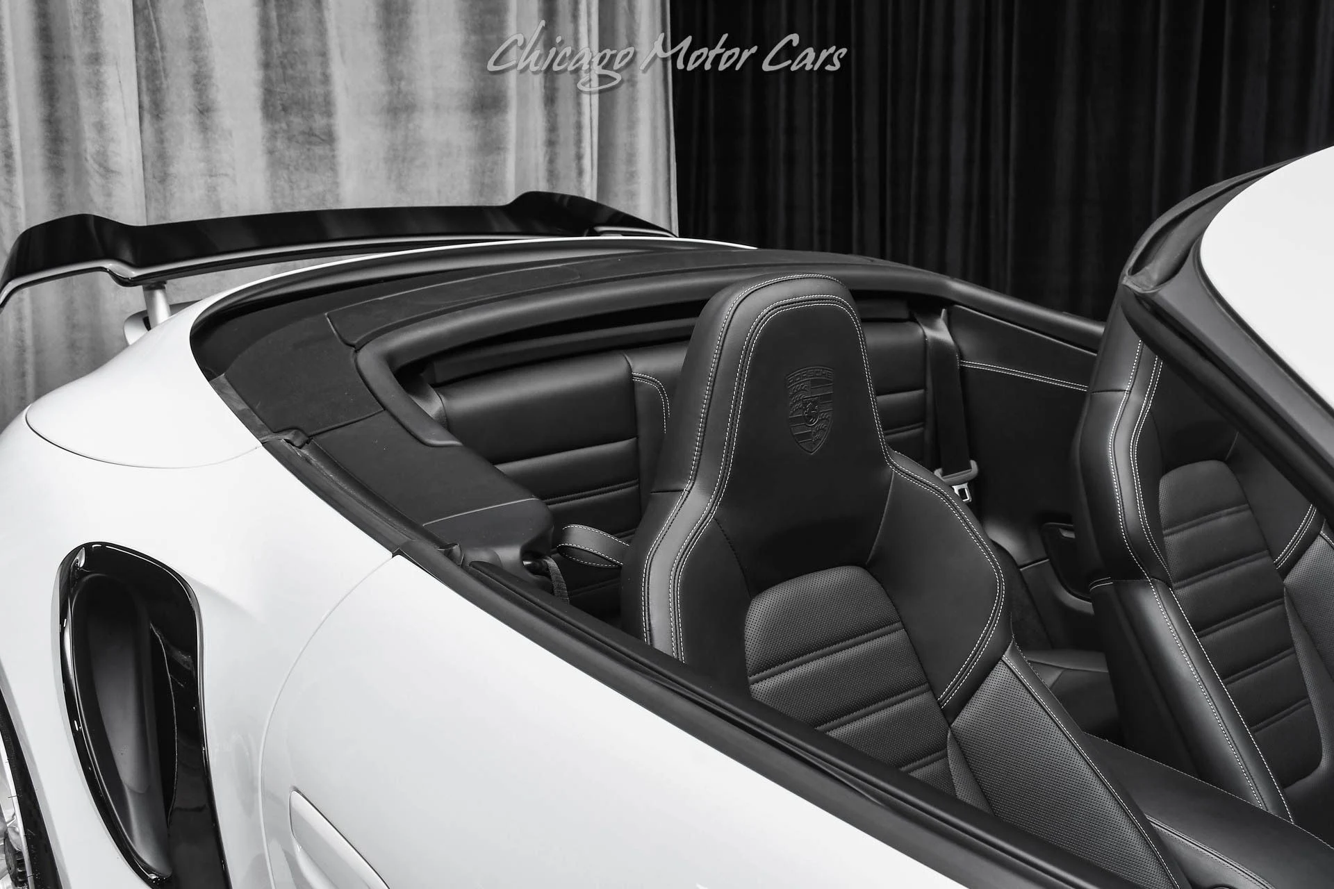 mph055_902488964_13348_p56_l_9c1d585836