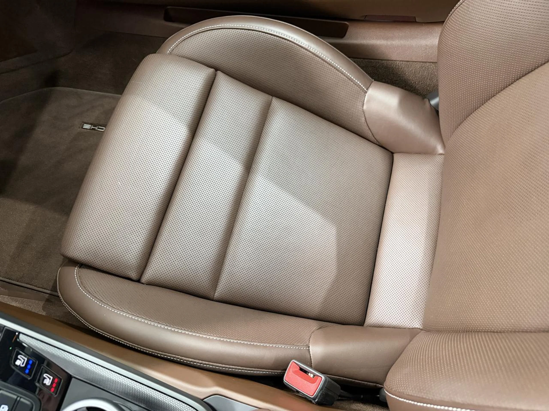 mph055_905592421_a2fca563ce3951d19934b2d4008fd133_e3800e845c