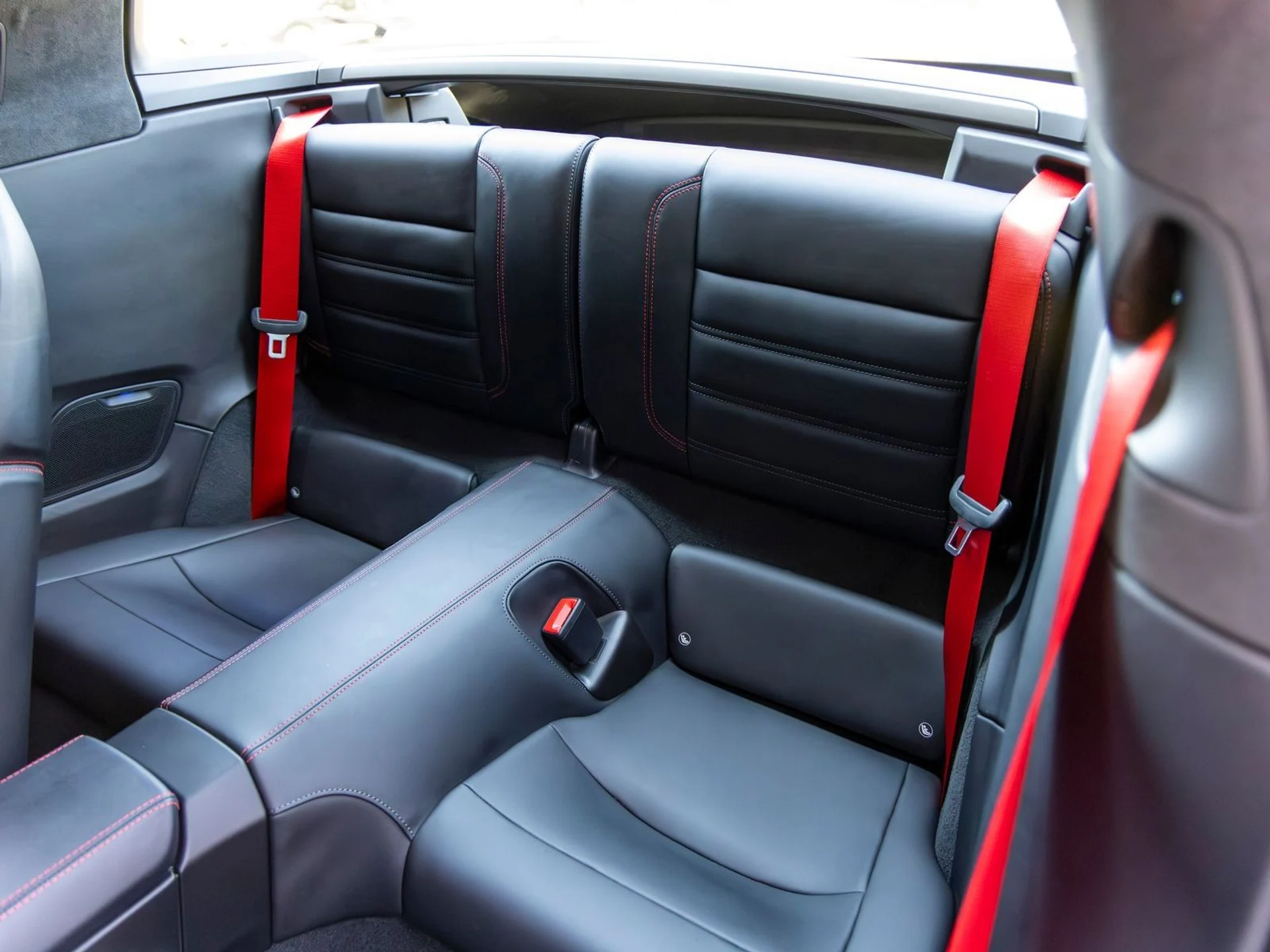 mph055_914714778_56_3232ce267b