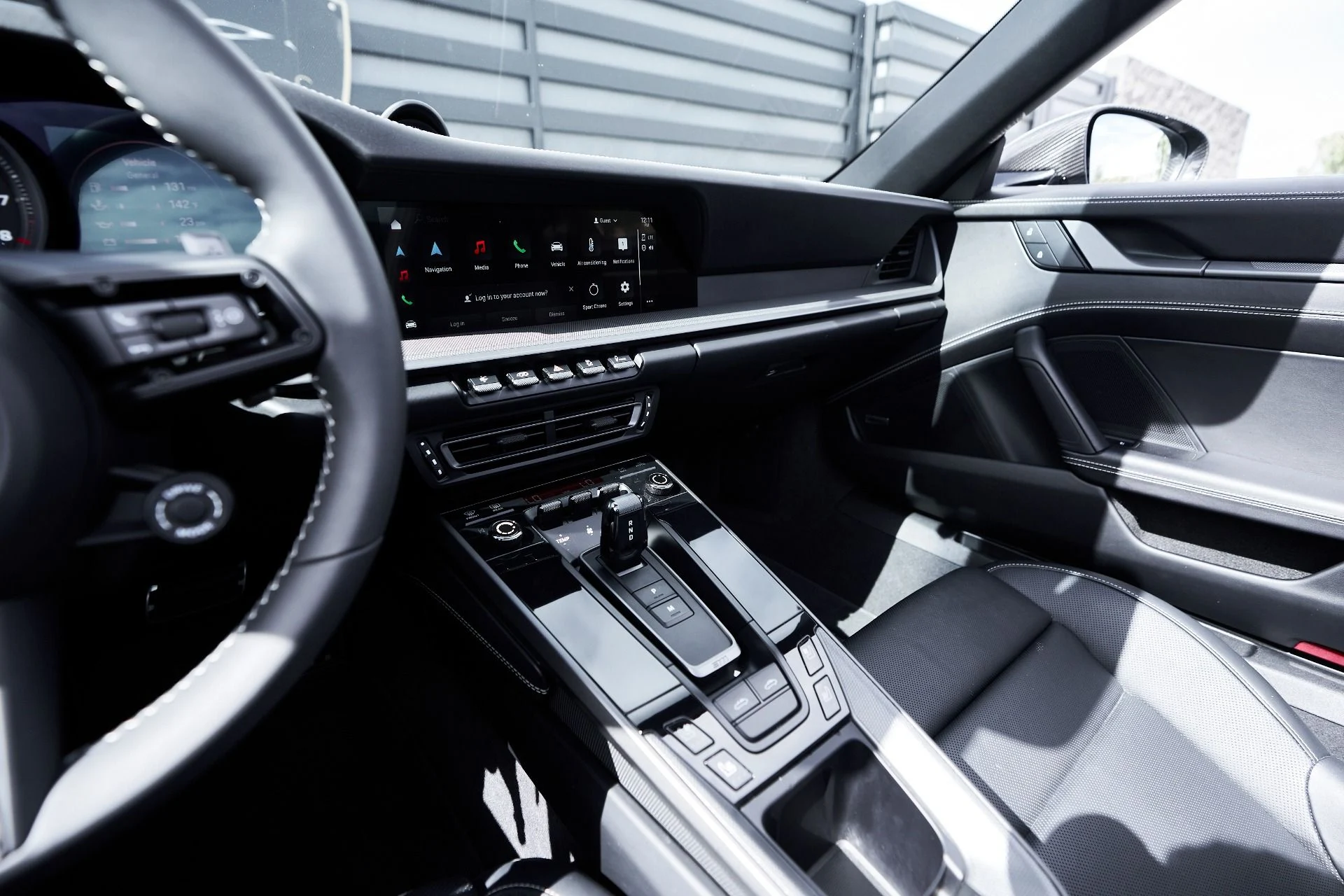 mph055_92023581_Used_2024_Porsche_911_Targa_4_GTS_1760491628_88030f6fae