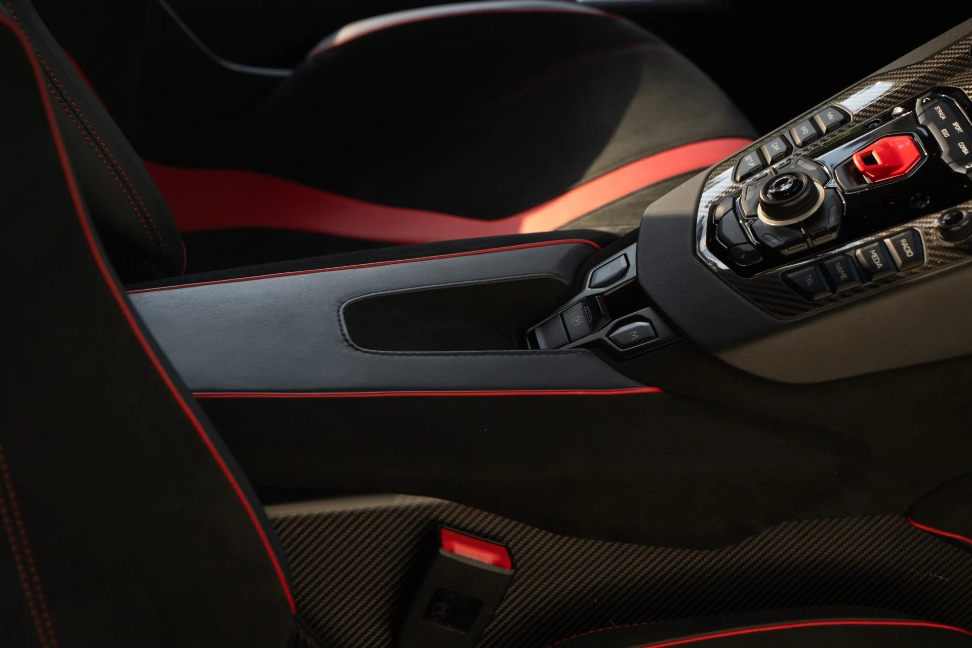 mph055_924166258_Used_2019_Lamborghini_Aventador_LP_770_4_SVJ_1761096510_331aa2c020