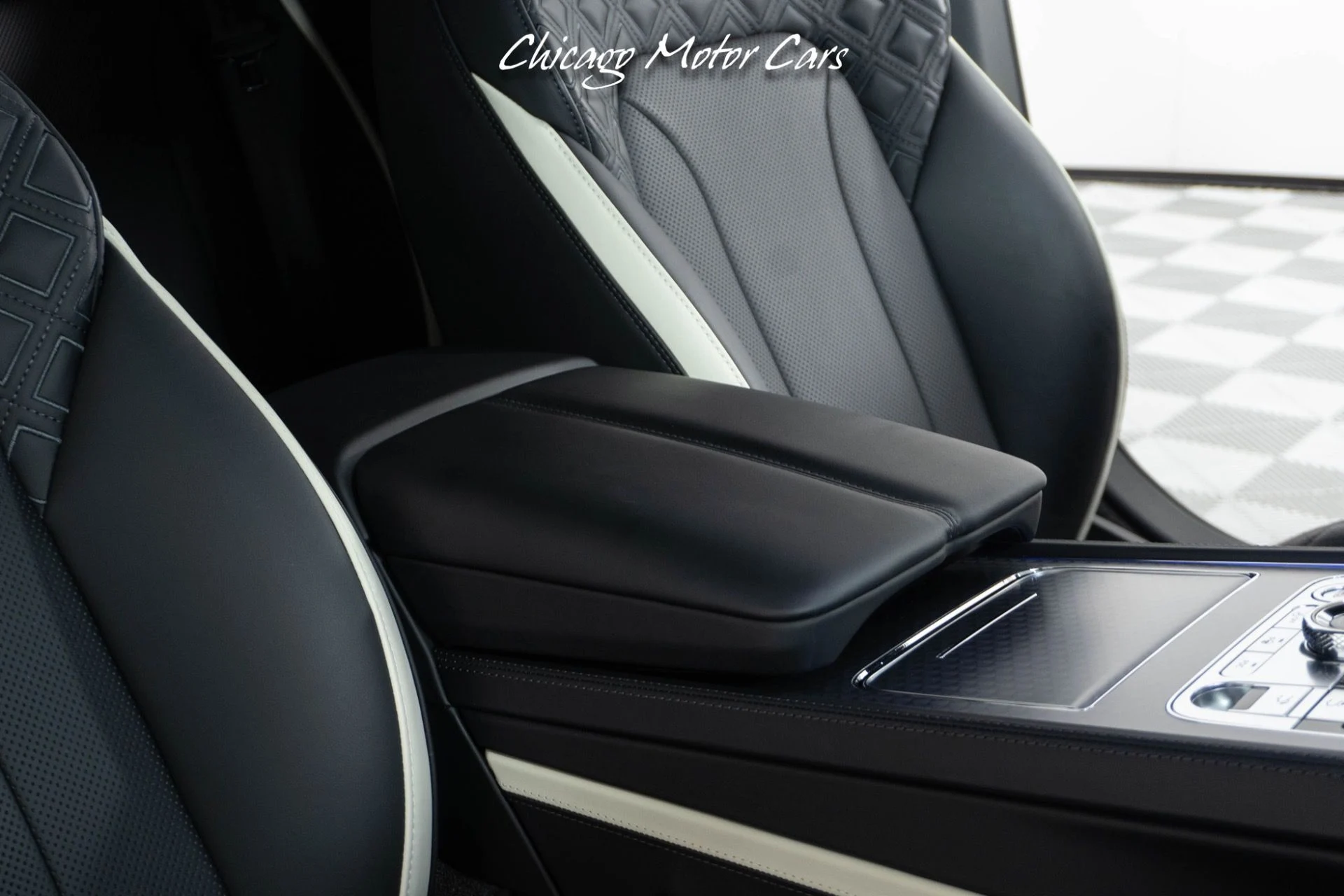 mph055_945587767_13423_p56_l_8da85884fb