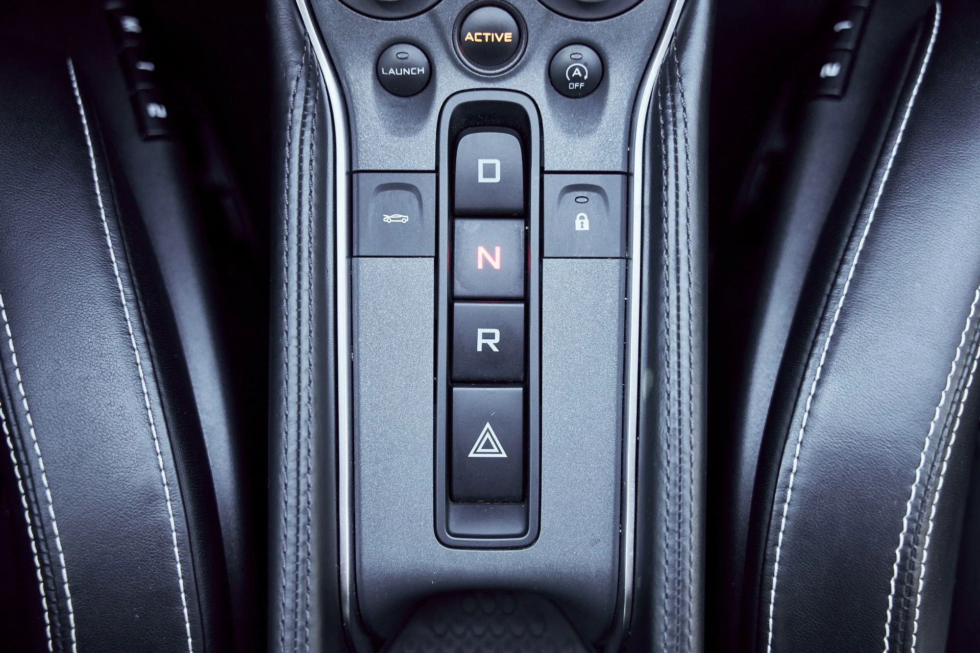 mph055_955707055_Used_2020_Mc_Laren_570_S_1768499836_65bd4a2cb8