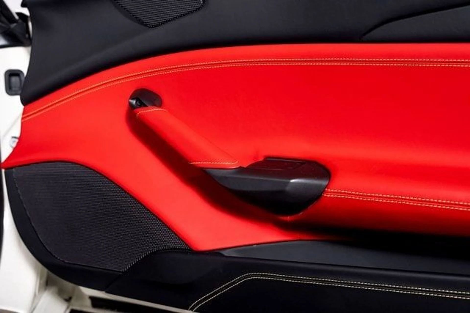 mph055_974060031_bccb598b6d25a06ff2d9490cd5ab89cbx_5f2a6c3443