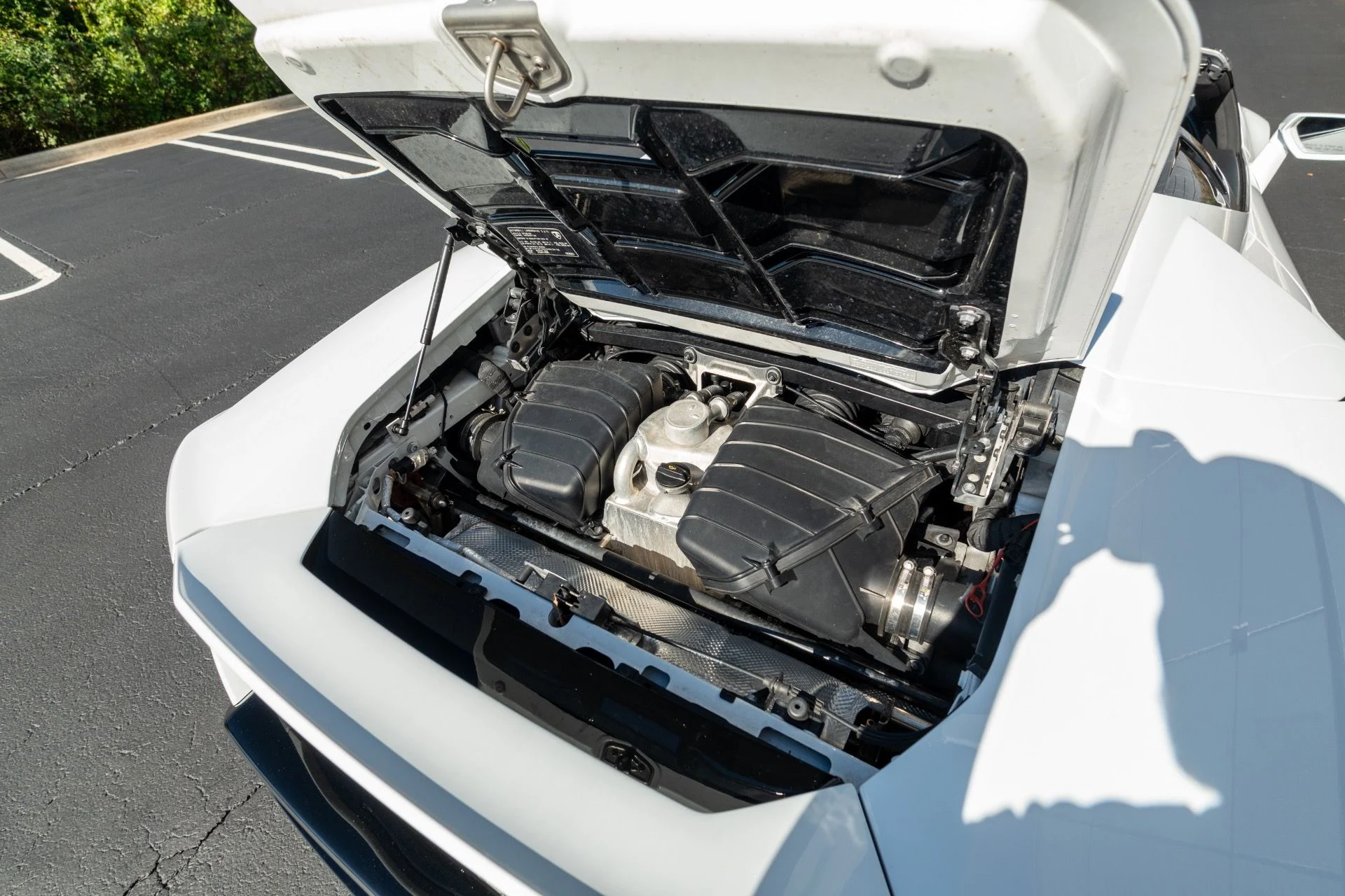 mph056_1010810046_Used_2021_Lamborghini_Huracan_EVO_Spyder_1766012876_362f0a5b6a