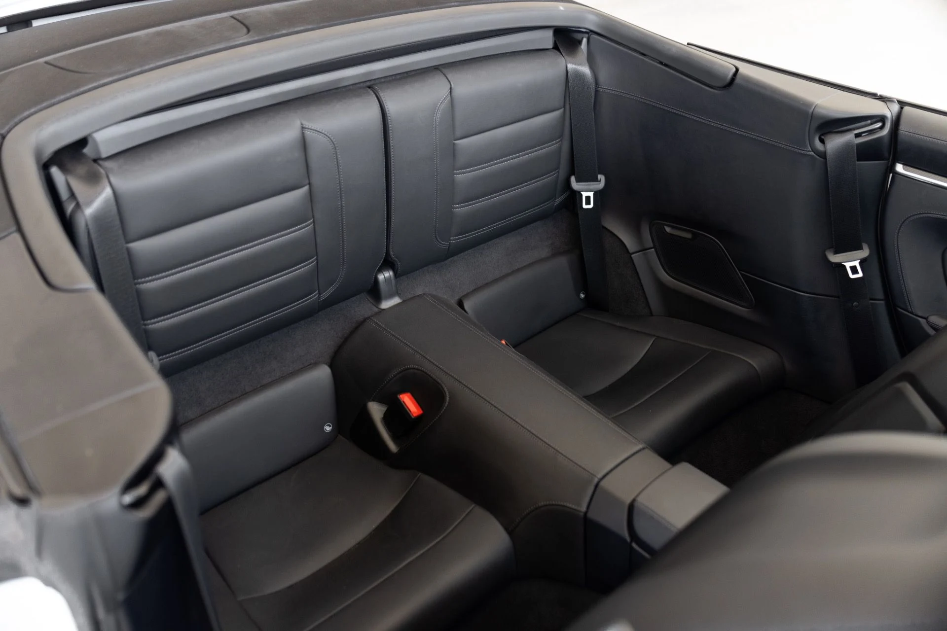 mph056_1028976559_Used_2025_Porsche_911_Turbo_S_1776200682_936e4861d0