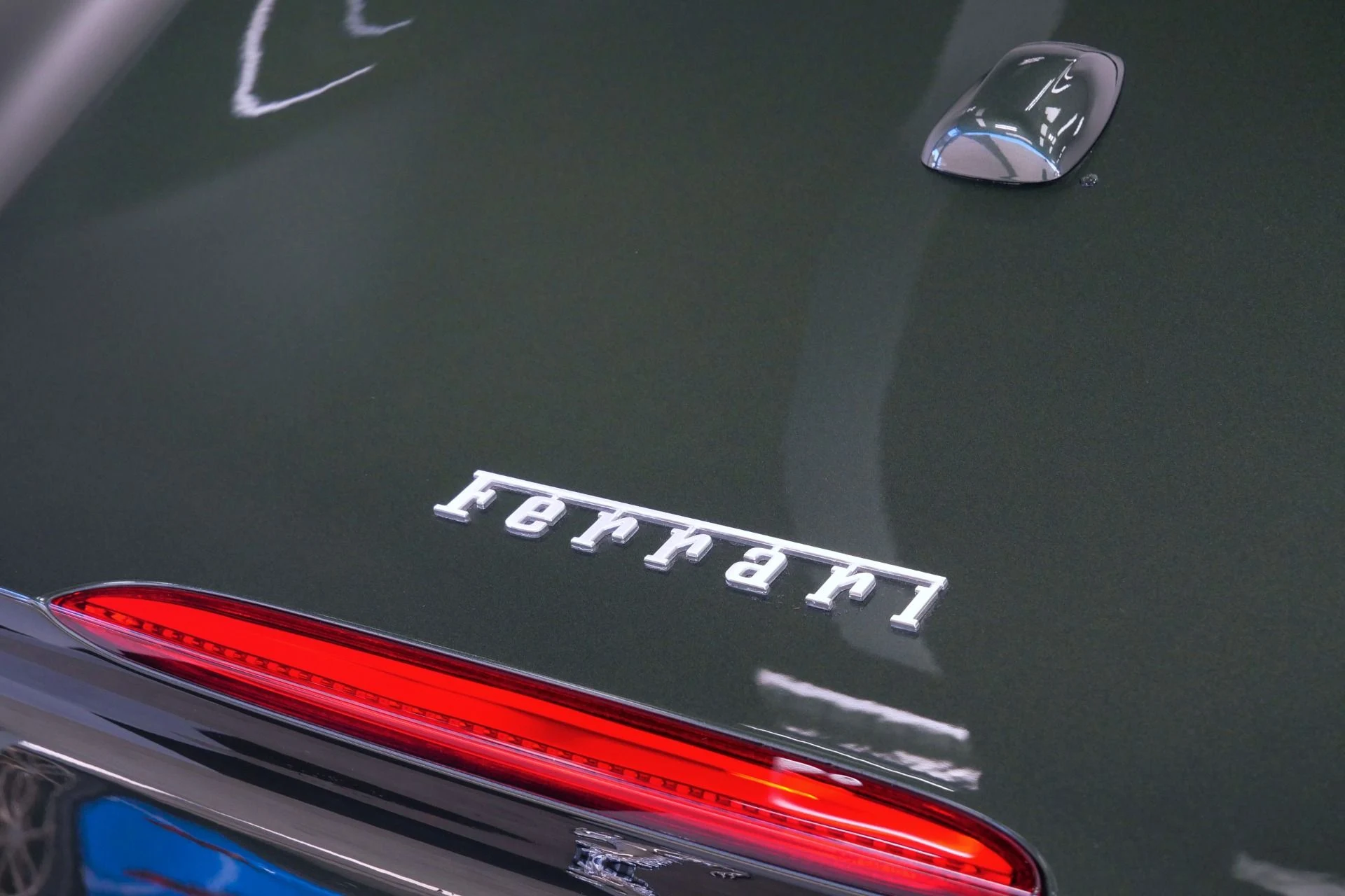 mph056_1035915143_Used_2019_Ferrari_Portofino_Tailor_Made_in_NYC_Unique_Exterior_and_Interior_Colors_Amazing_1779827037_df1f544c8a