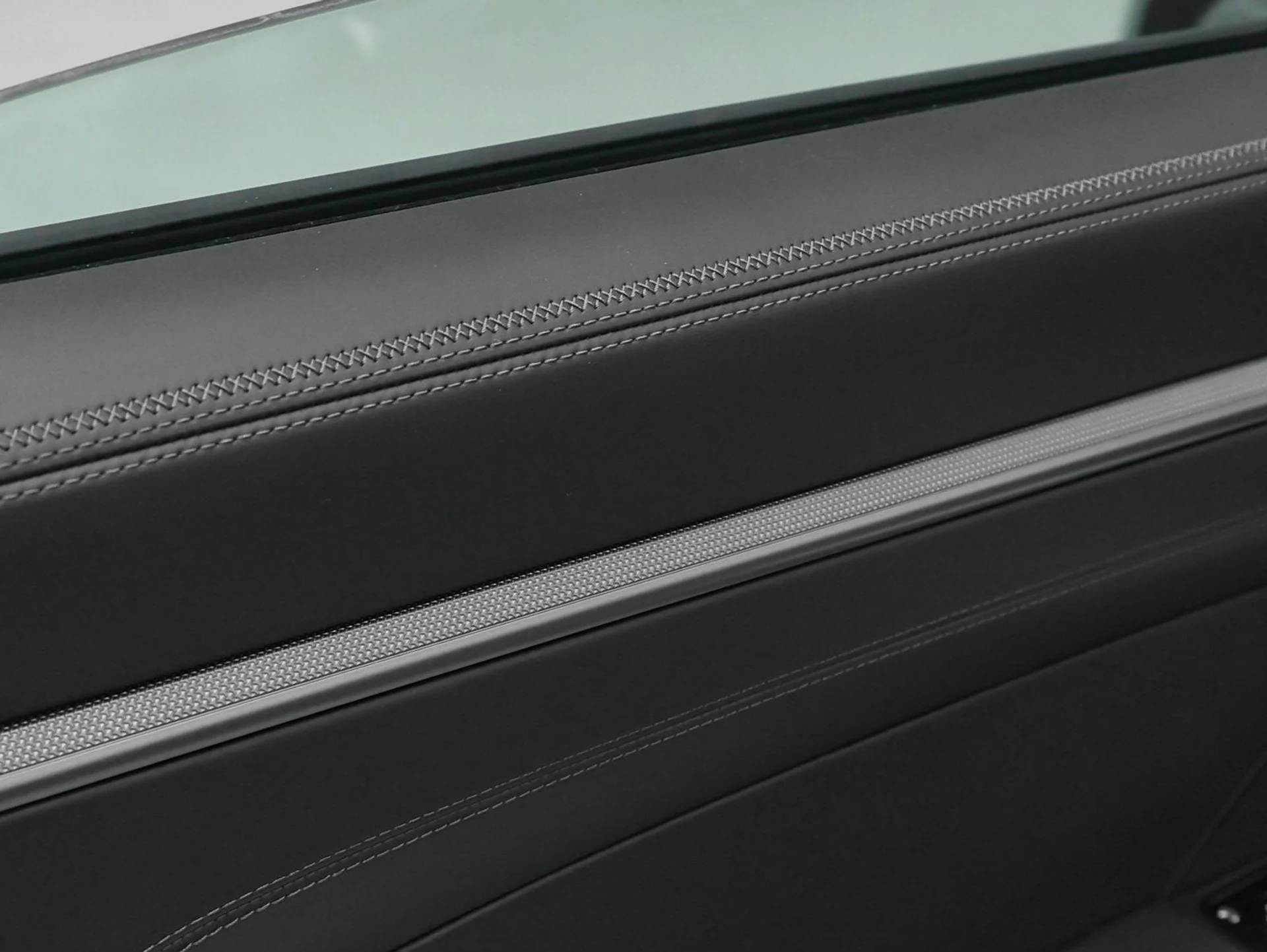 mph056_1060654361_57_b8f1186618