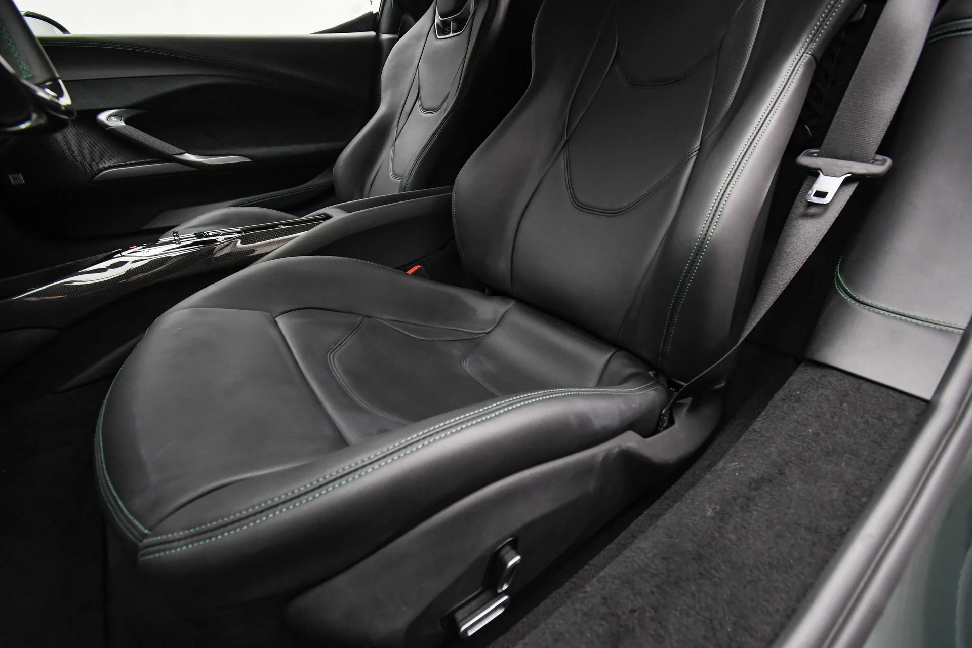 mph056_109074313_966caf5b52db40d29965b36ca7132ae0_e00637c687