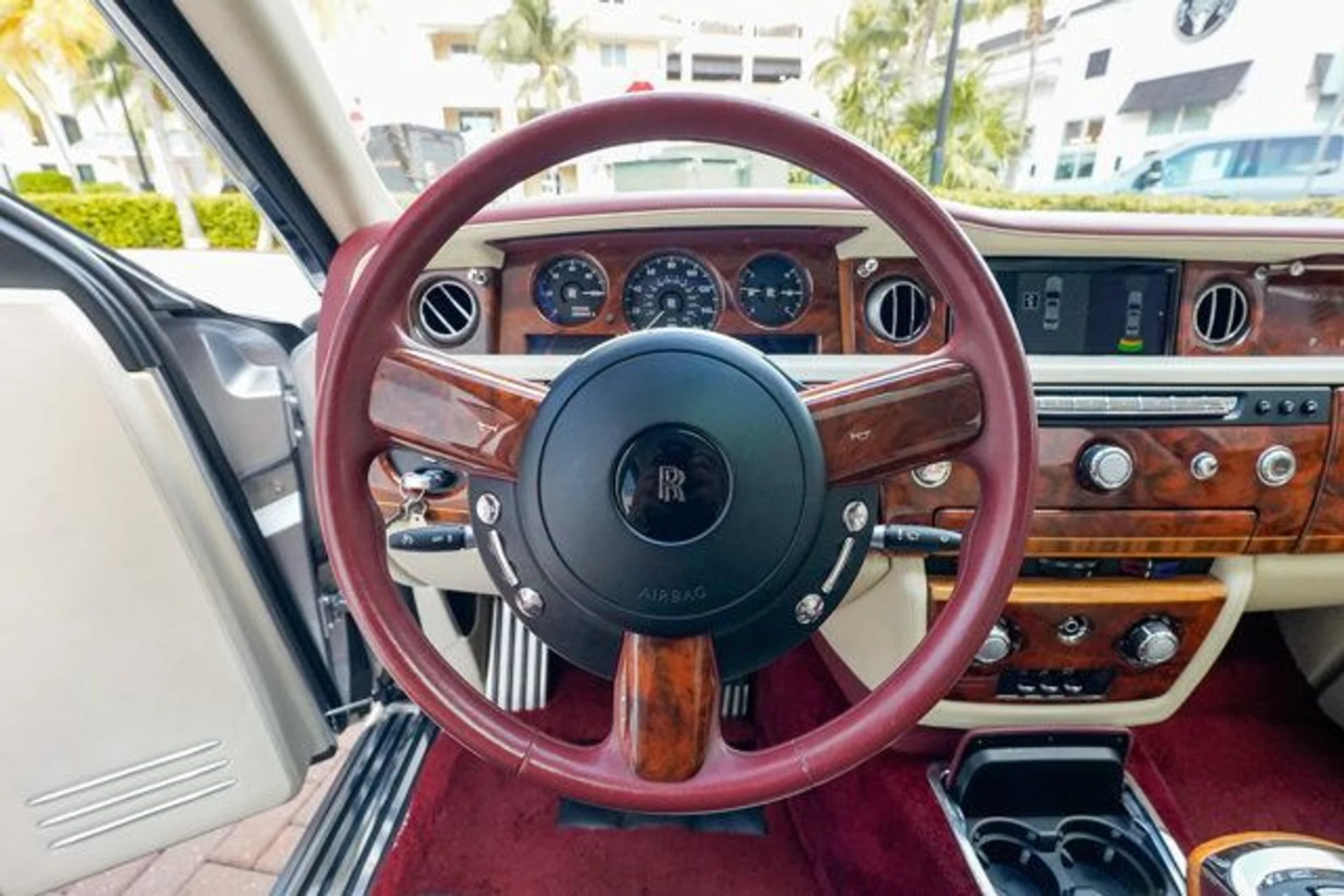 mph056_1120644599_22948076_57_640_15fbd5fdeb