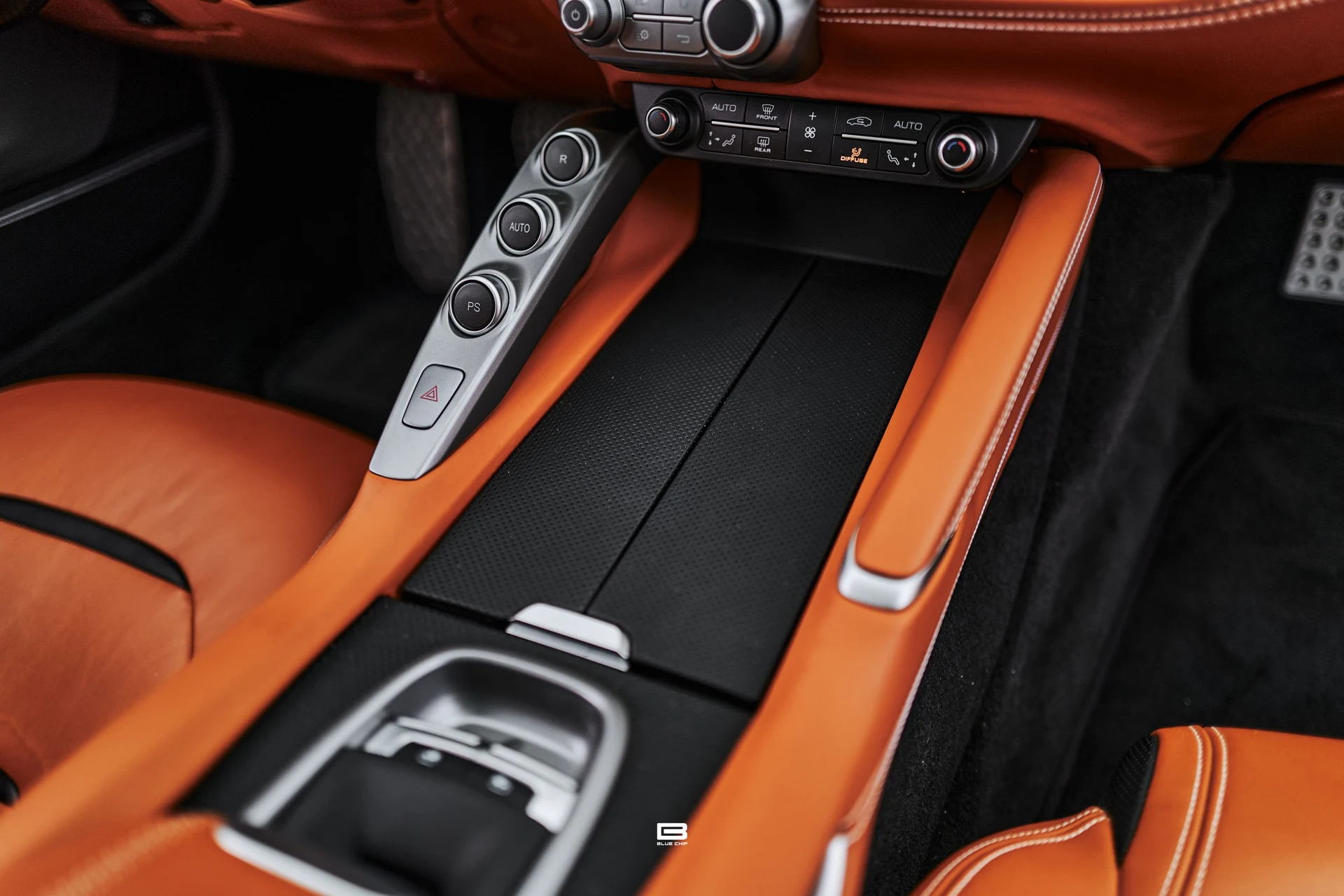 mph056_1127505504_69e2a49b02a8e5ed0b64faa8_L1220589_ca4b43315f