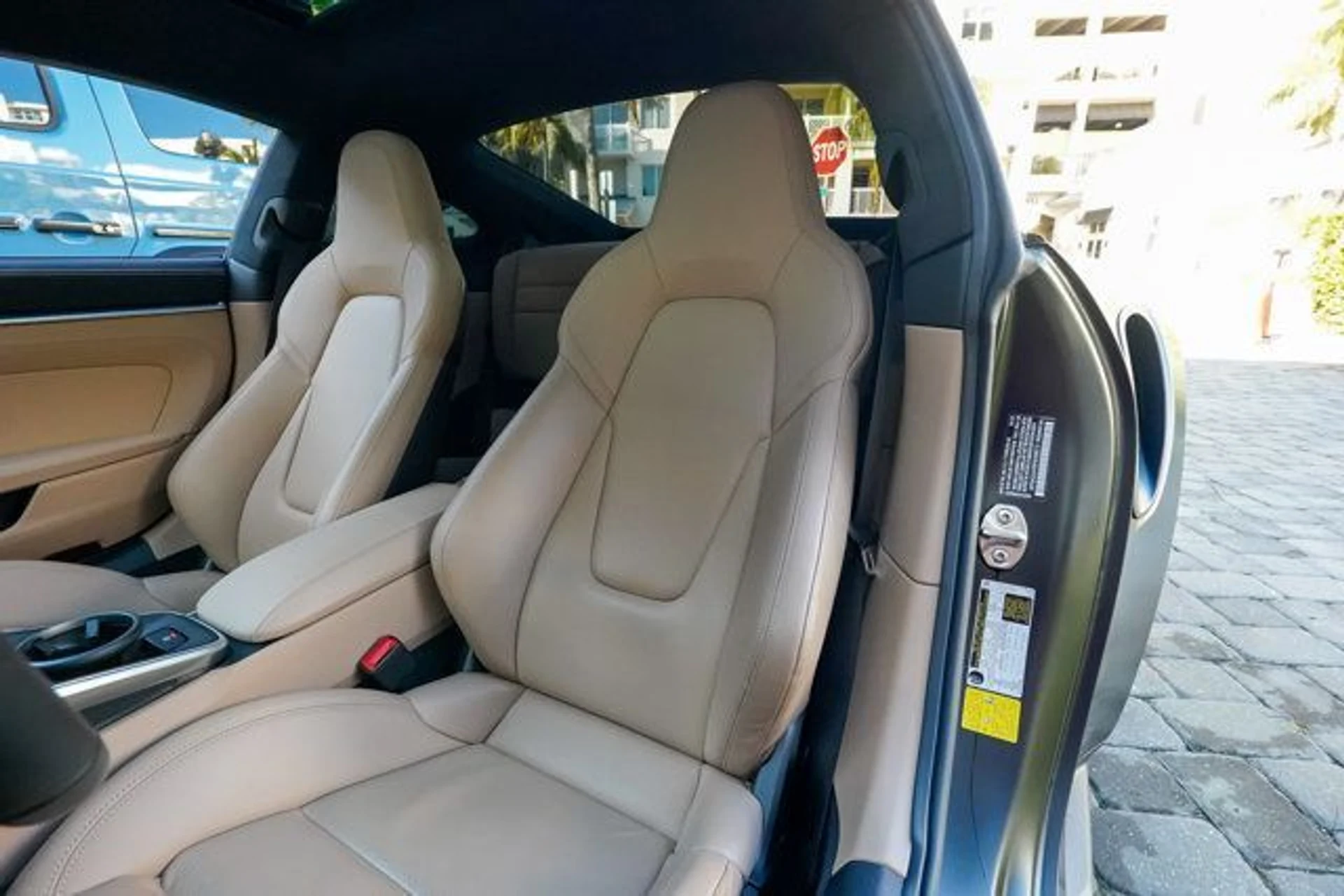 mph056_1147216664_22975882_57_640_09ddb2ff38