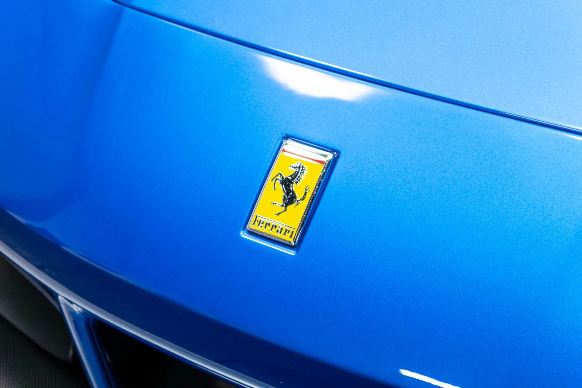 mph056_1150989857_Used_2016_Ferrari_488_Spider_1773694587_fc0a221ddf