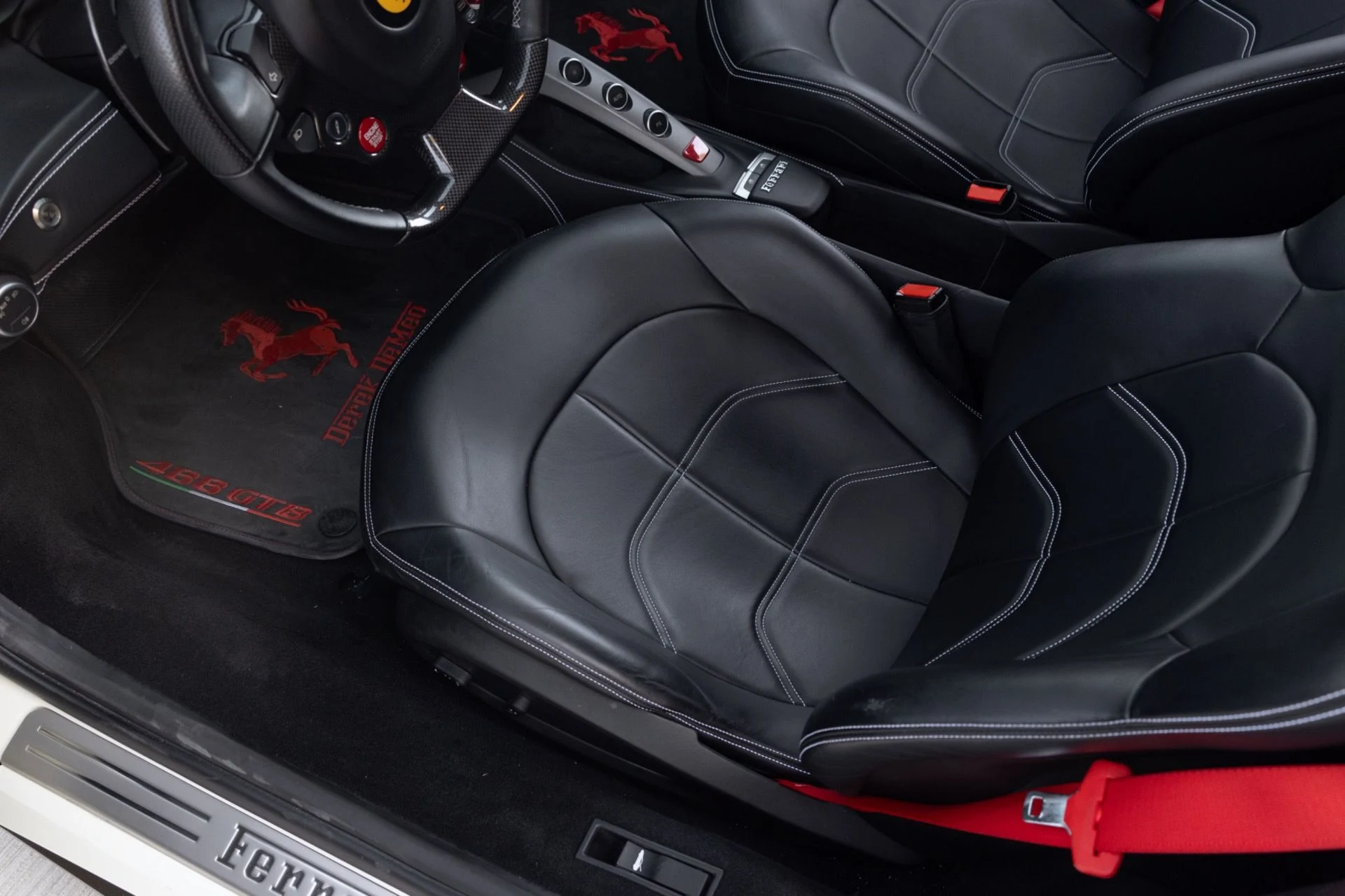 mph056_115183824_Used_2018_Ferrari_488_GTB_1778883236_1af297f49c
