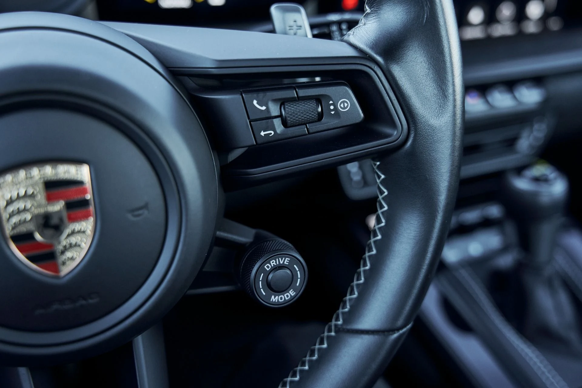 mph056_1186415271_Used_2023_Porsche_911_GT_3_1770166972_e4a7efa511