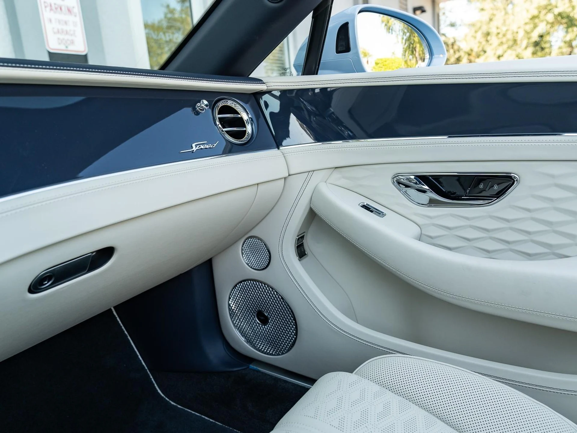 mph056_1196735763_Used_2025_Bentley_Continental_GT_Speed_1766181990_4262bf9c25