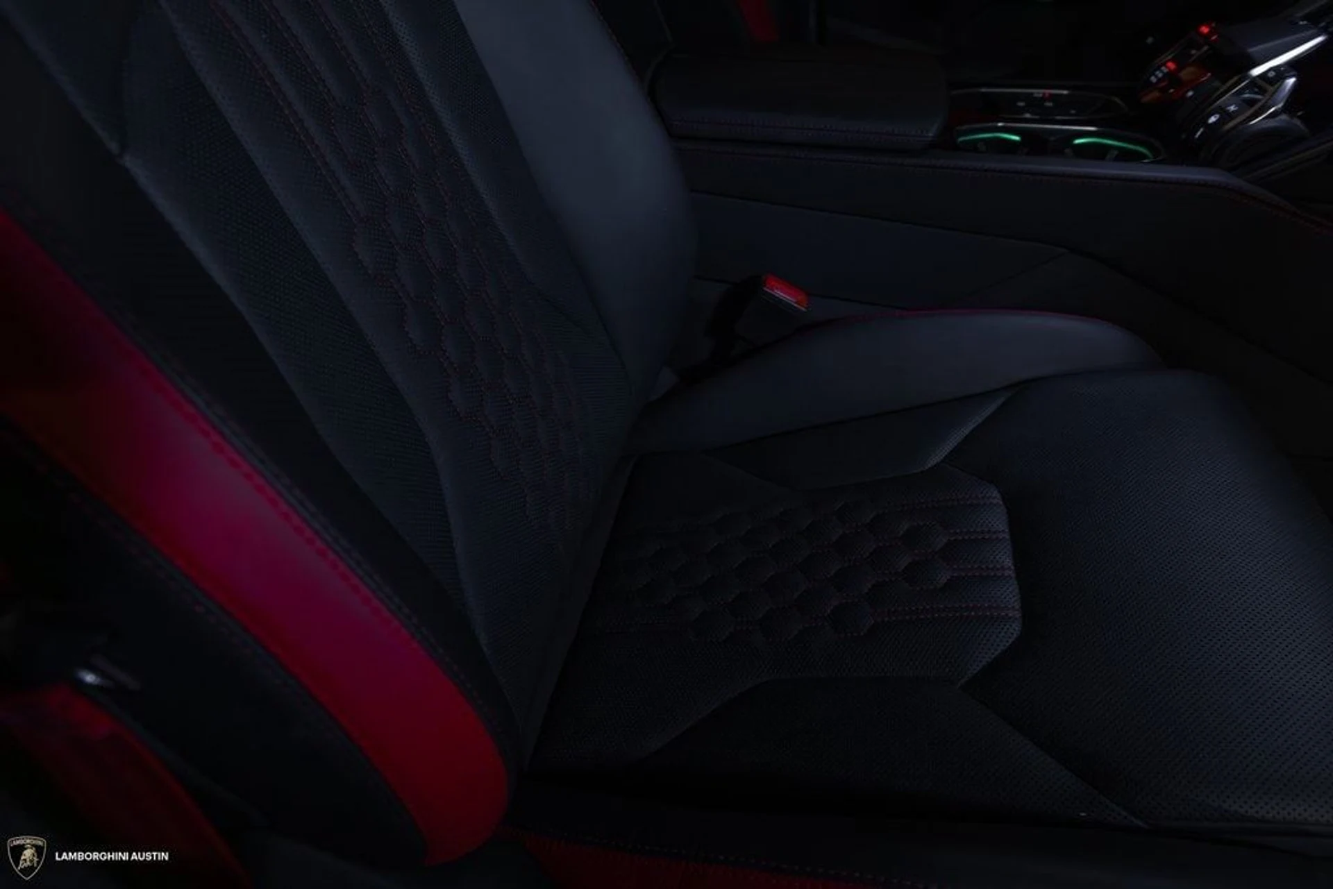 mph056_1199326564_8c4822f061d2664188cf09b504fcb164x_d8e7f89a95