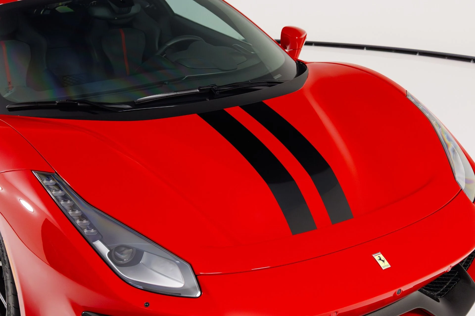 mph056_1226827788_Used_2019_Ferrari_488_Pista_1772733819_5ed3f03190