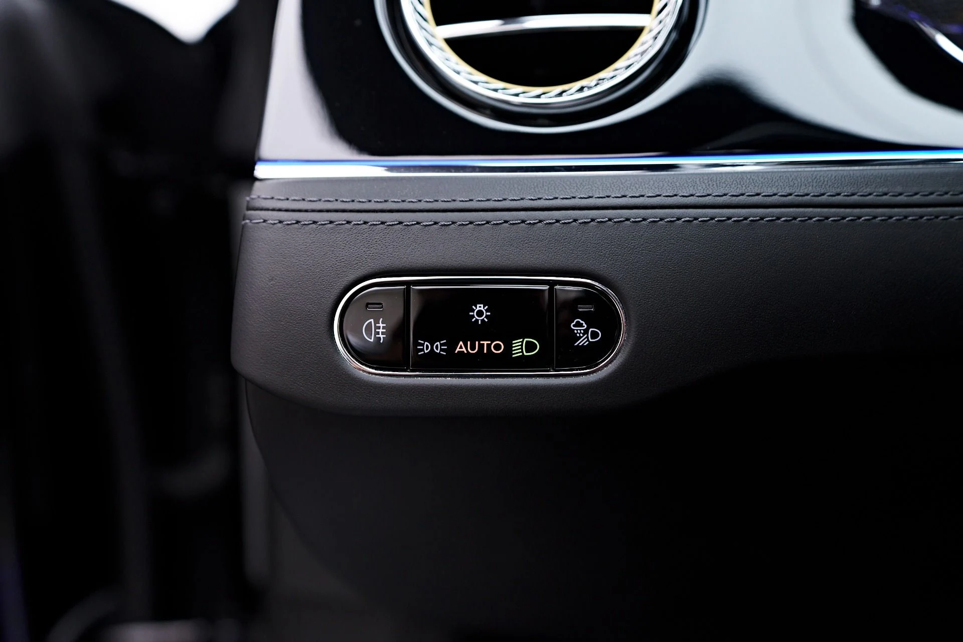 mph056_1237052794_Used_2023_Bentley_Continental_GT_Azure_1757028980_39fcd3be74