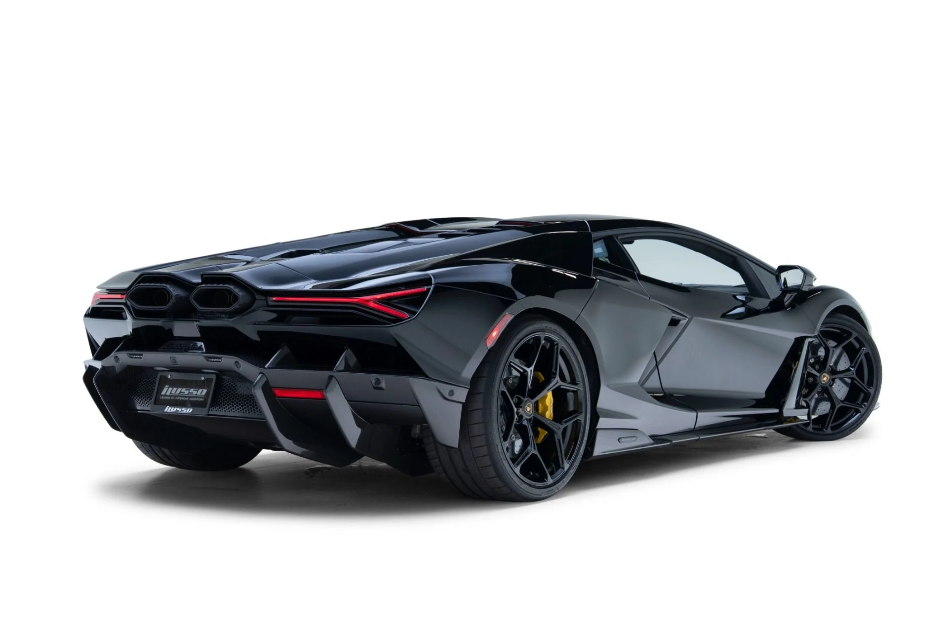 mph056_1278206437_Used_2025_Lamborghini_Revuelto_1779986727_60ab92024c