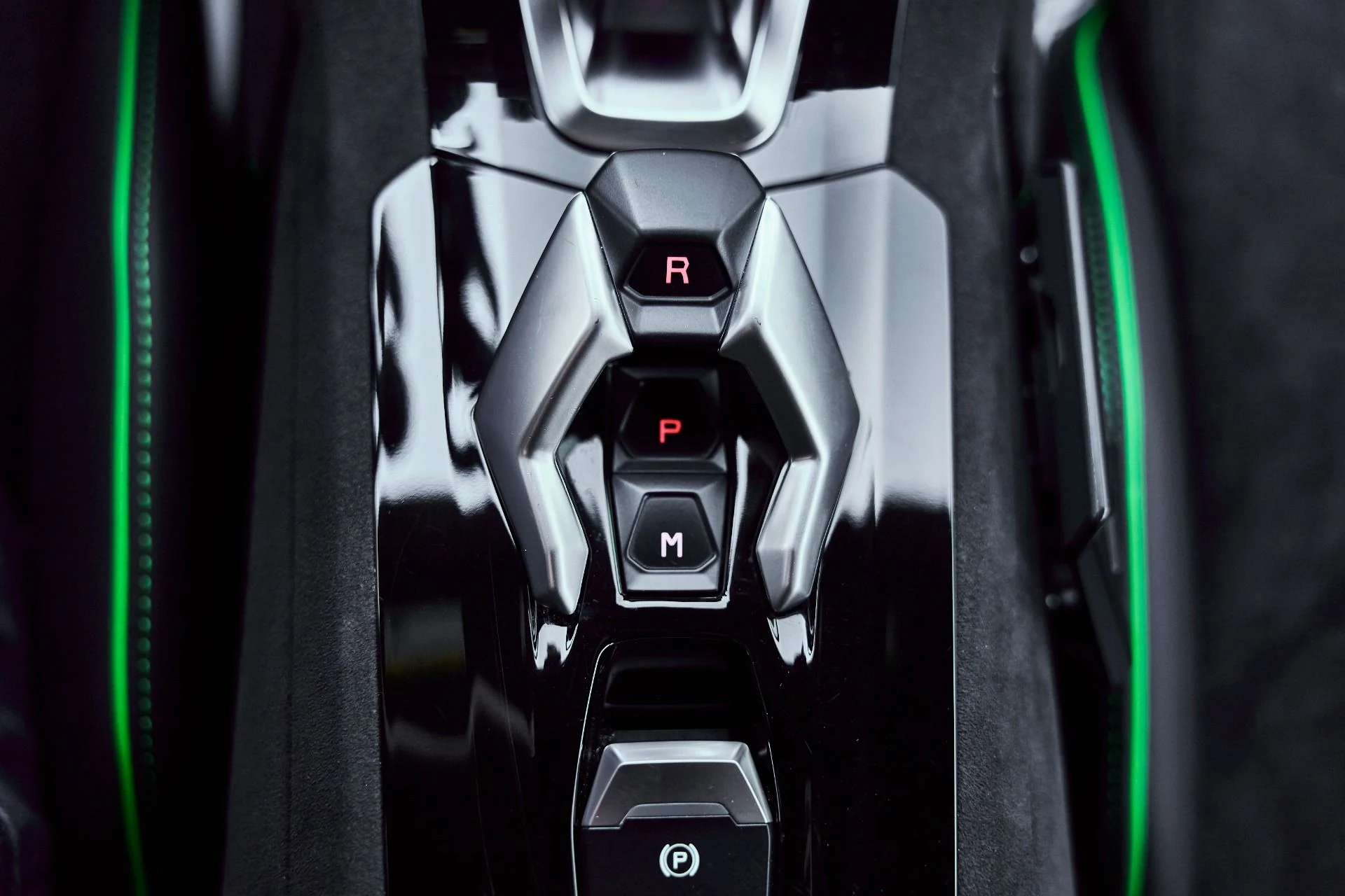 mph056_1286942313_Used_2024_Lamborghini_Huracan_Sterrato_Base_1774300165_88c62c80c7